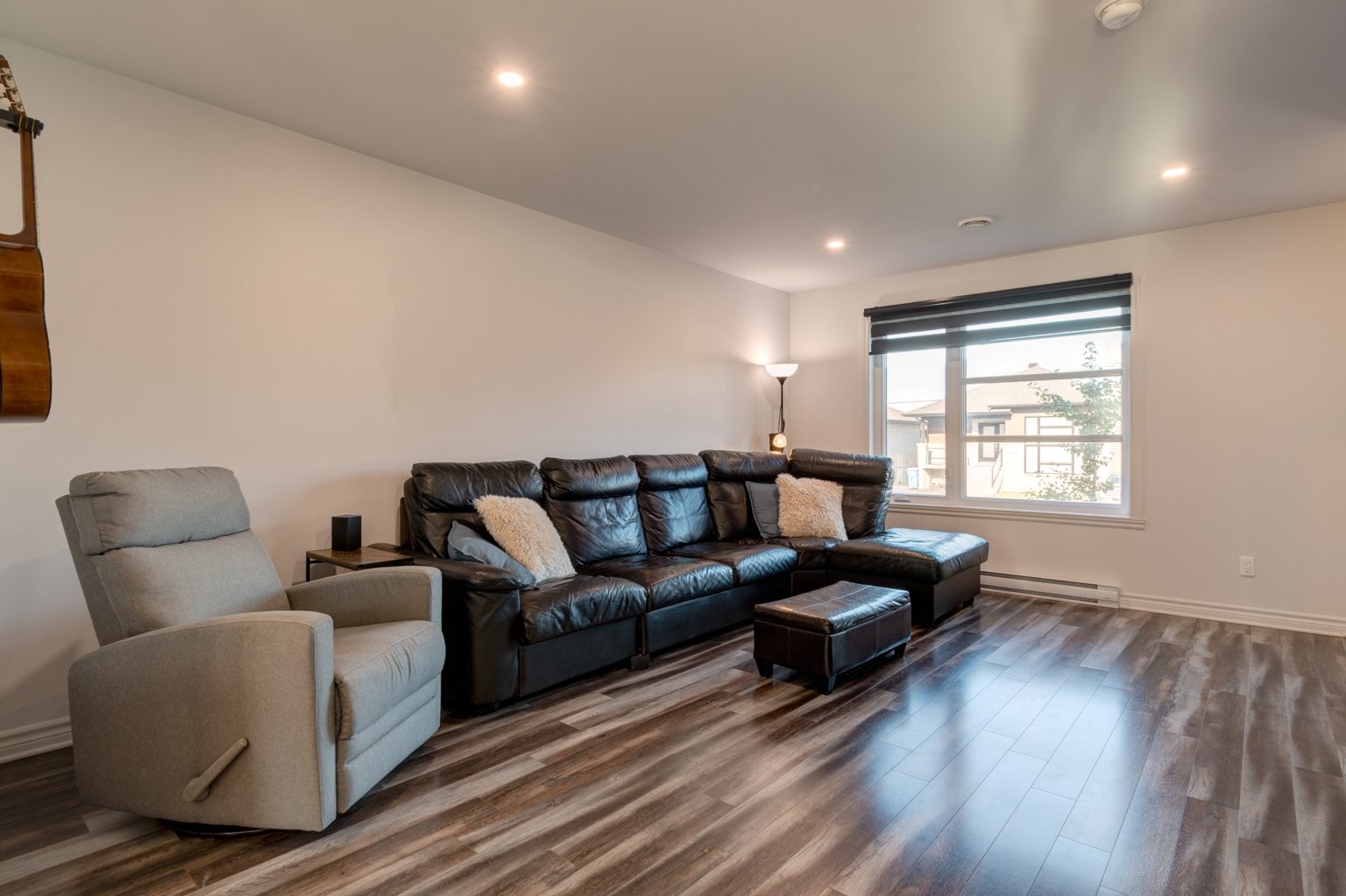 









4635


Rue Joseph-Lamoureux

,
Contrecoeur,




QC
J0L1C0

