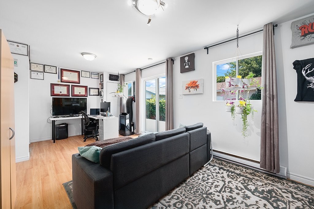 









29


Rue Michaud

,
Gatineau (Gatineau),




QC
J8T2W9

