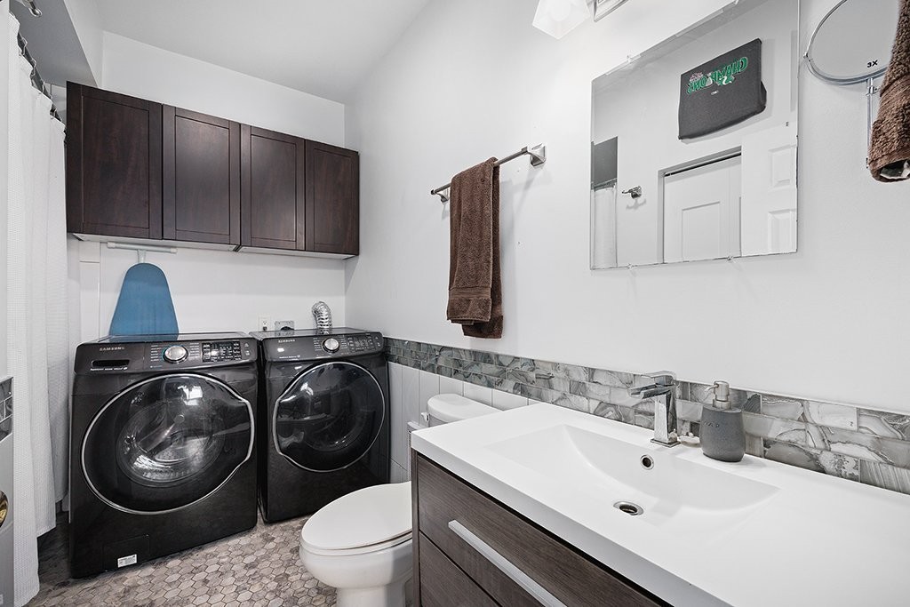 









29


Rue Michaud

,
Gatineau (Gatineau),




QC
J8T2W9

