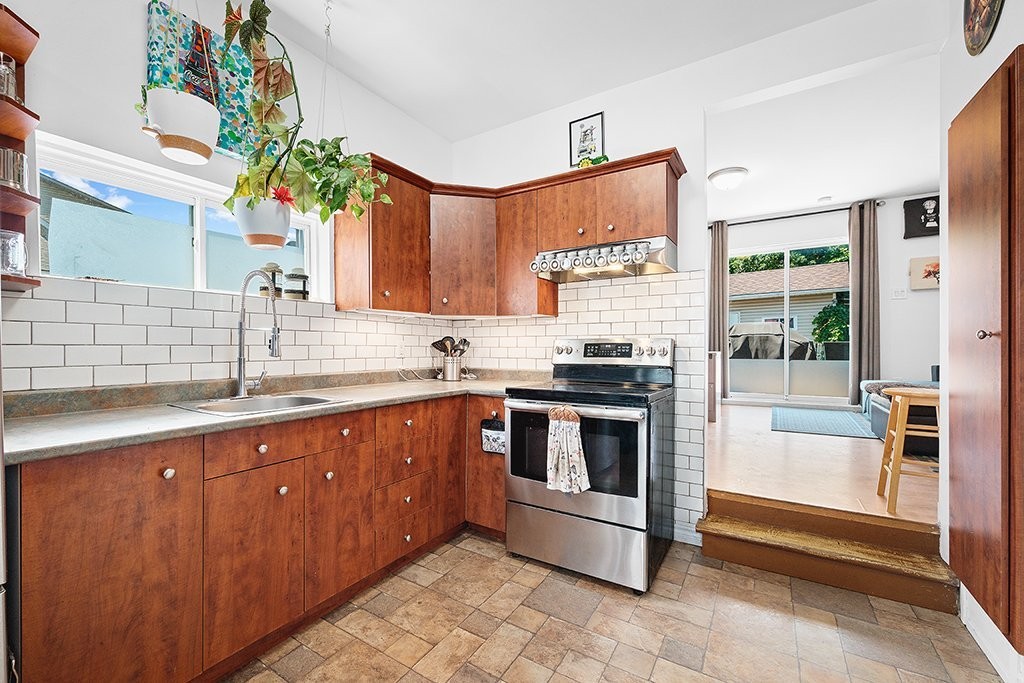 









29


Rue Michaud

,
Gatineau (Gatineau),




QC
J8T2W9

