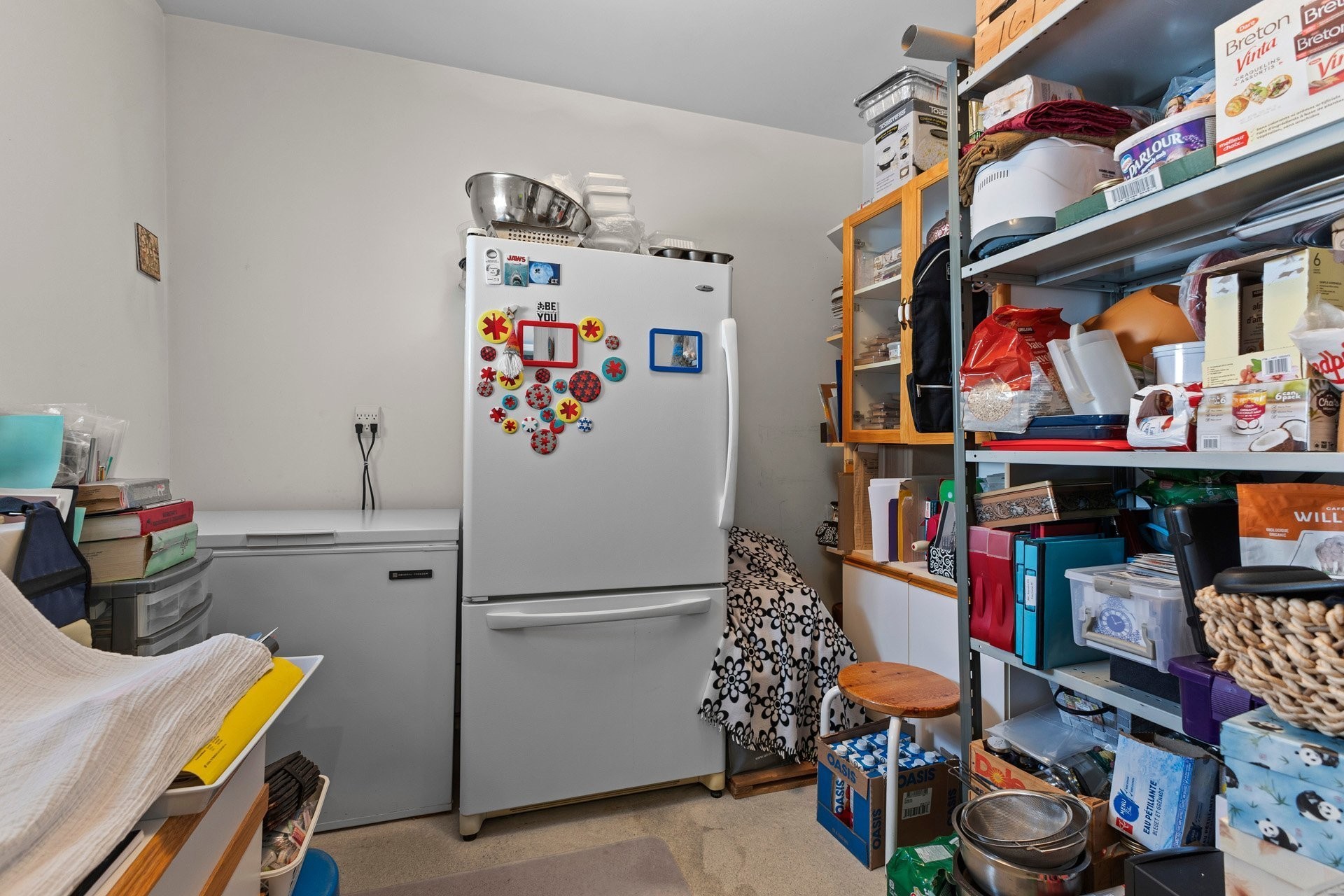 









8965


Rue Giovanni-Caboto

,
Montréal (Saint-Léonard),




QC
H1P3N8

