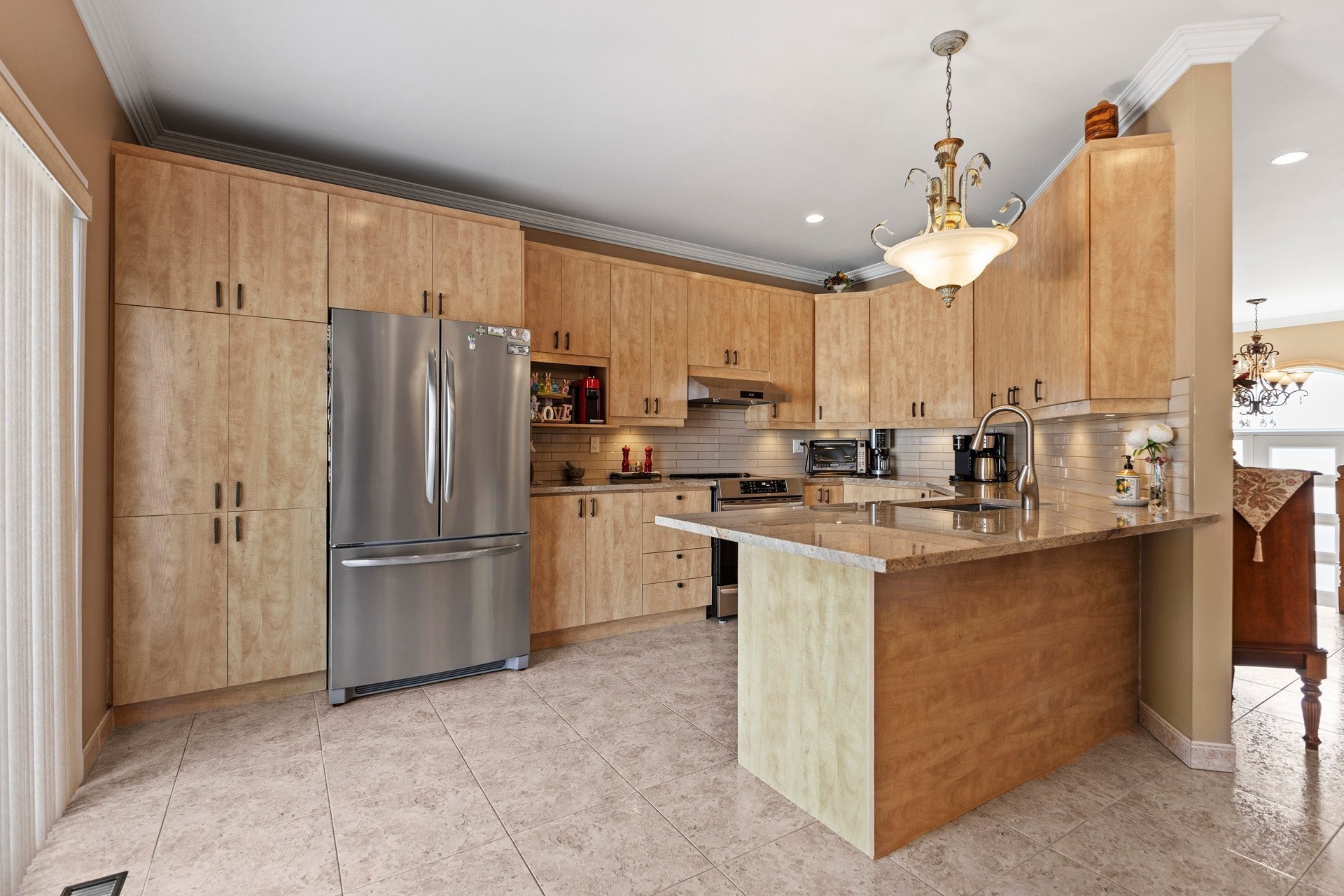 









8965


Rue Giovanni-Caboto

,
Montréal (Saint-Léonard),




QC
H1P3N8

