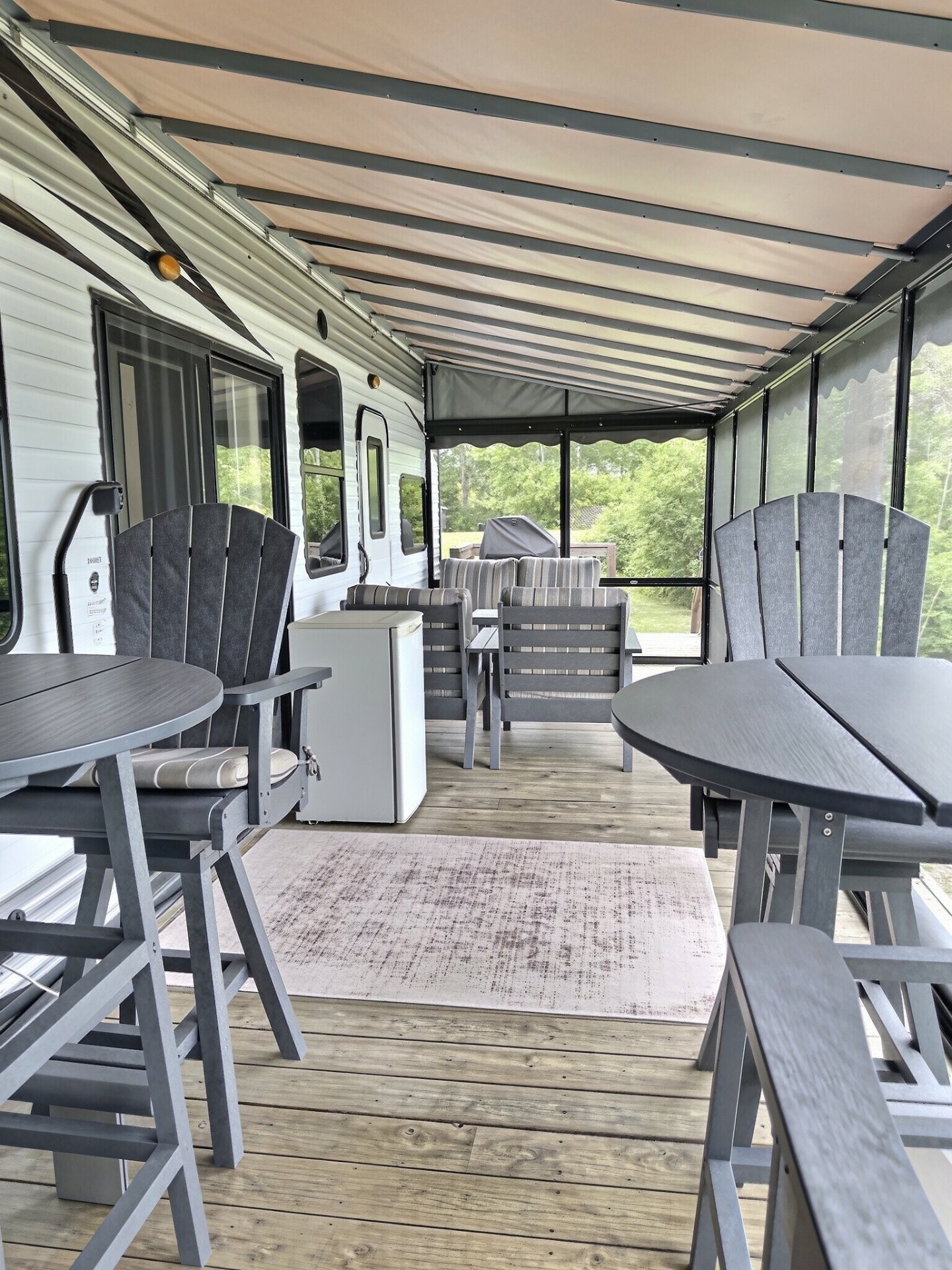 









200


Ch. du Lac-Cameron

,
Saint-Eugène-de-Guigues,







QC
J0Z3L0

