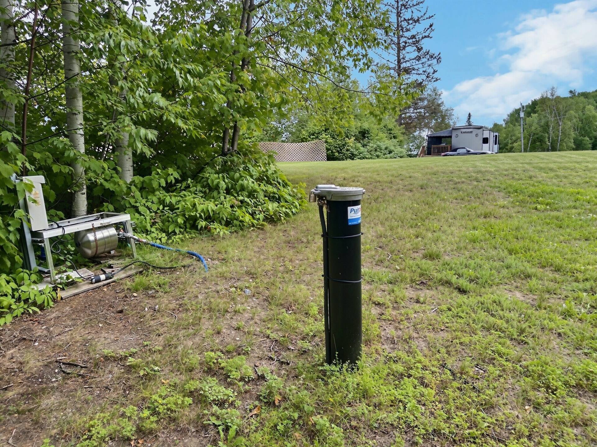 









200


Ch. du Lac-Cameron

,
Saint-Eugène-de-Guigues,







QC
J0Z3L0

