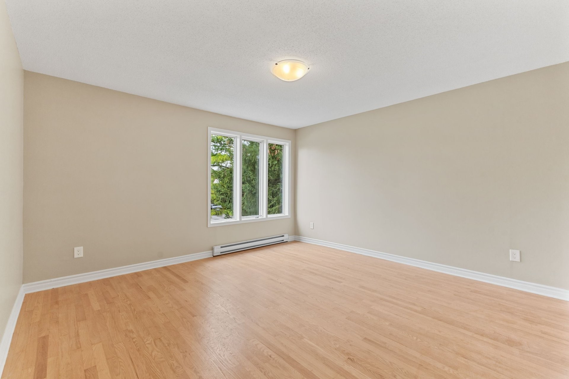 









432


Rue P.-Labine

,
Gatineau (Gatineau),




QC
J8R1E6

