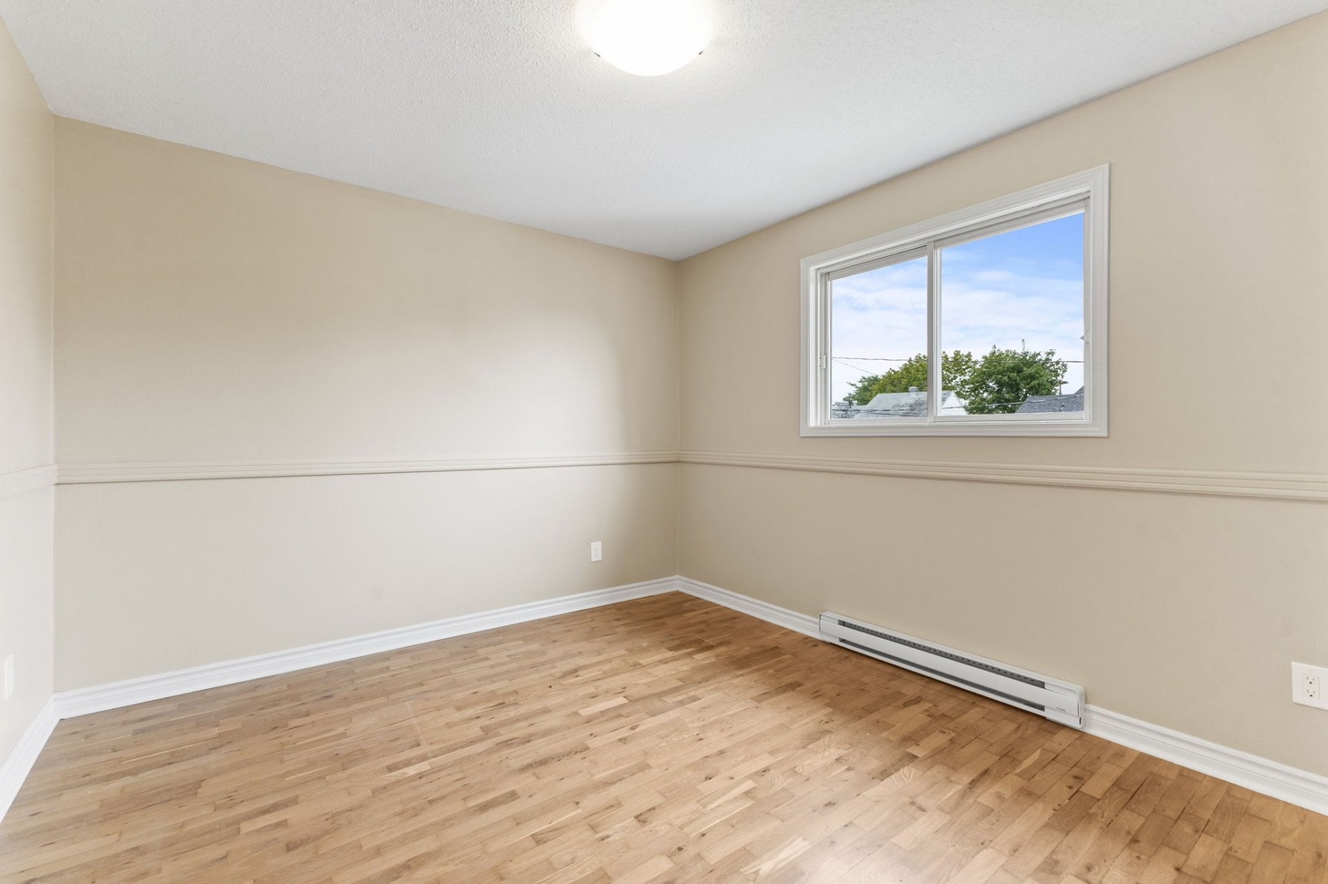 









432


Rue P.-Labine

,
Gatineau (Gatineau),




QC
J8R1E6

