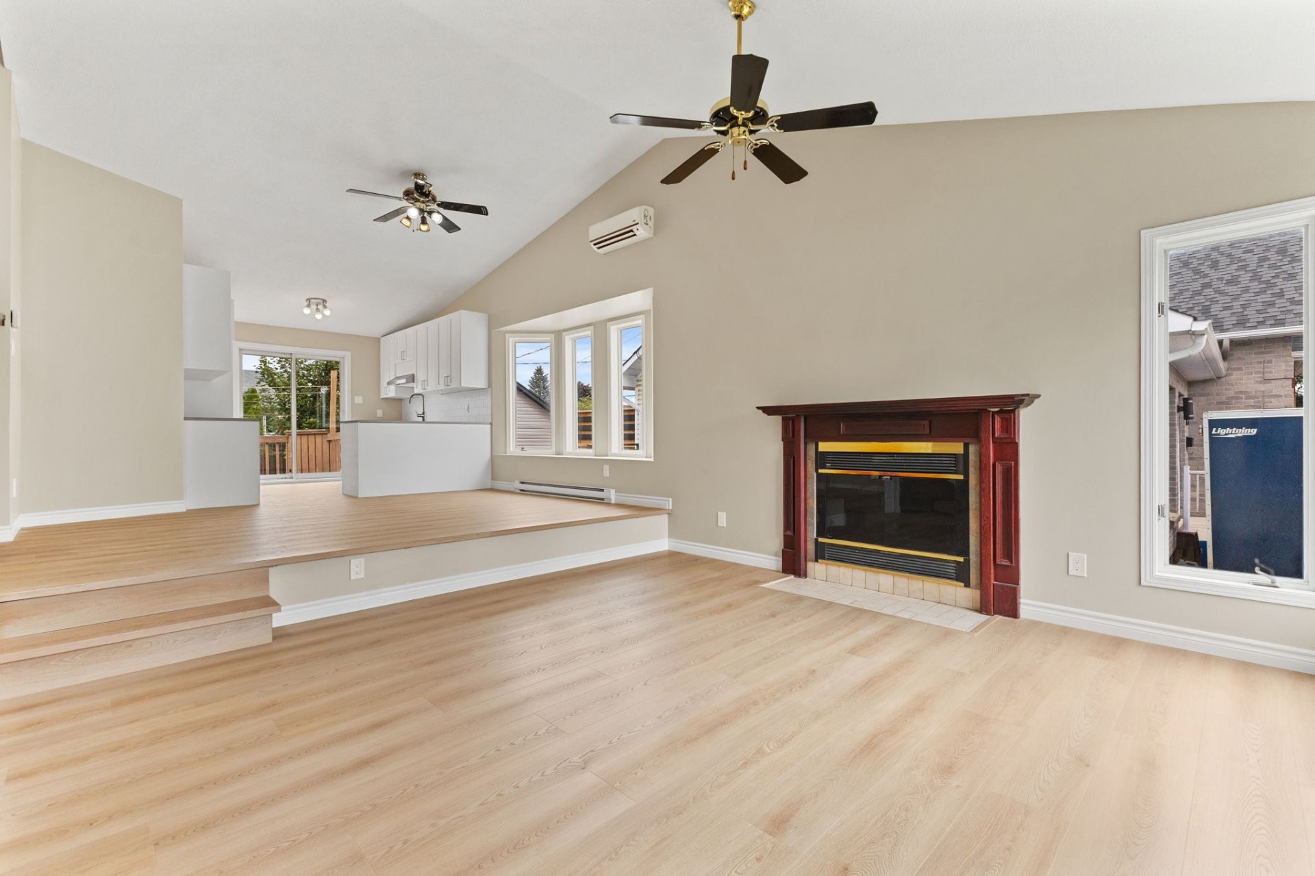 









432


Rue P.-Labine

,
Gatineau (Gatineau),




QC
J8R1E6

