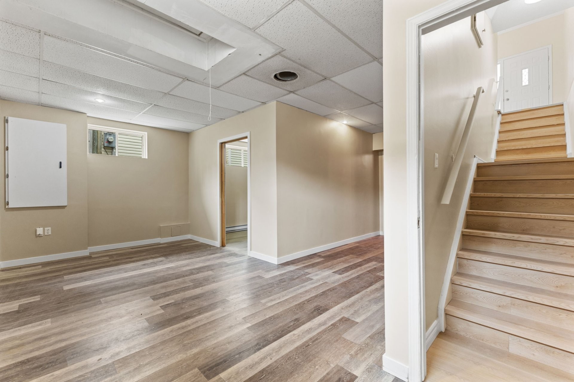 









432


Rue P.-Labine

,
Gatineau (Gatineau),




QC
J8R1E6

