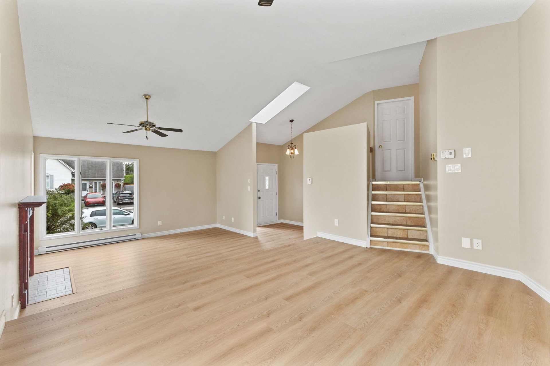 









432


Rue P.-Labine

,
Gatineau (Gatineau),




QC
J8R1E6

