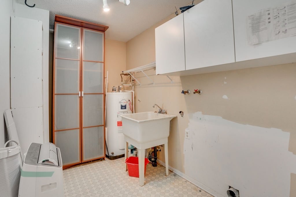 









165


Av. des Jonquilles

, 74,
Gatineau (Hull),




QC
J9A2L4

