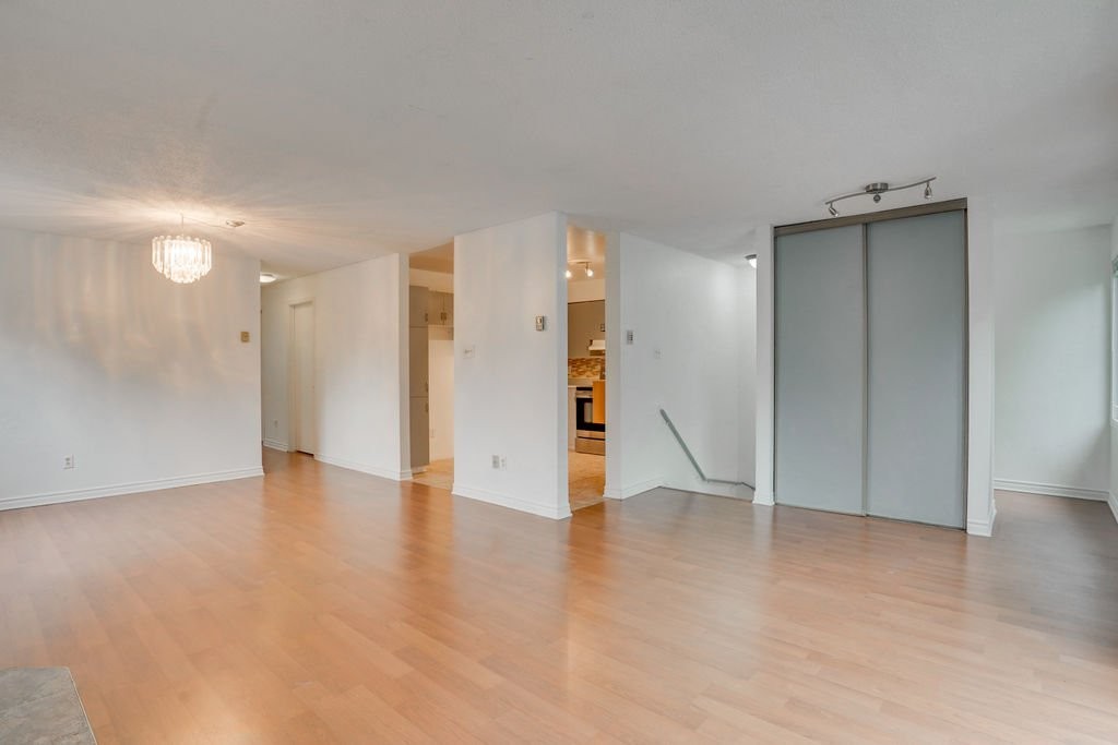 









165


Av. des Jonquilles

, 74,
Gatineau (Hull),




QC
J9A2L4

