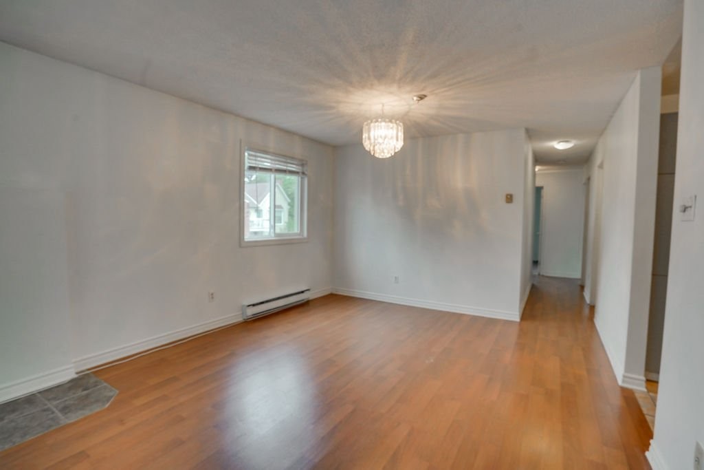 









165


Av. des Jonquilles

, 74,
Gatineau (Hull),




QC
J9A2L4

