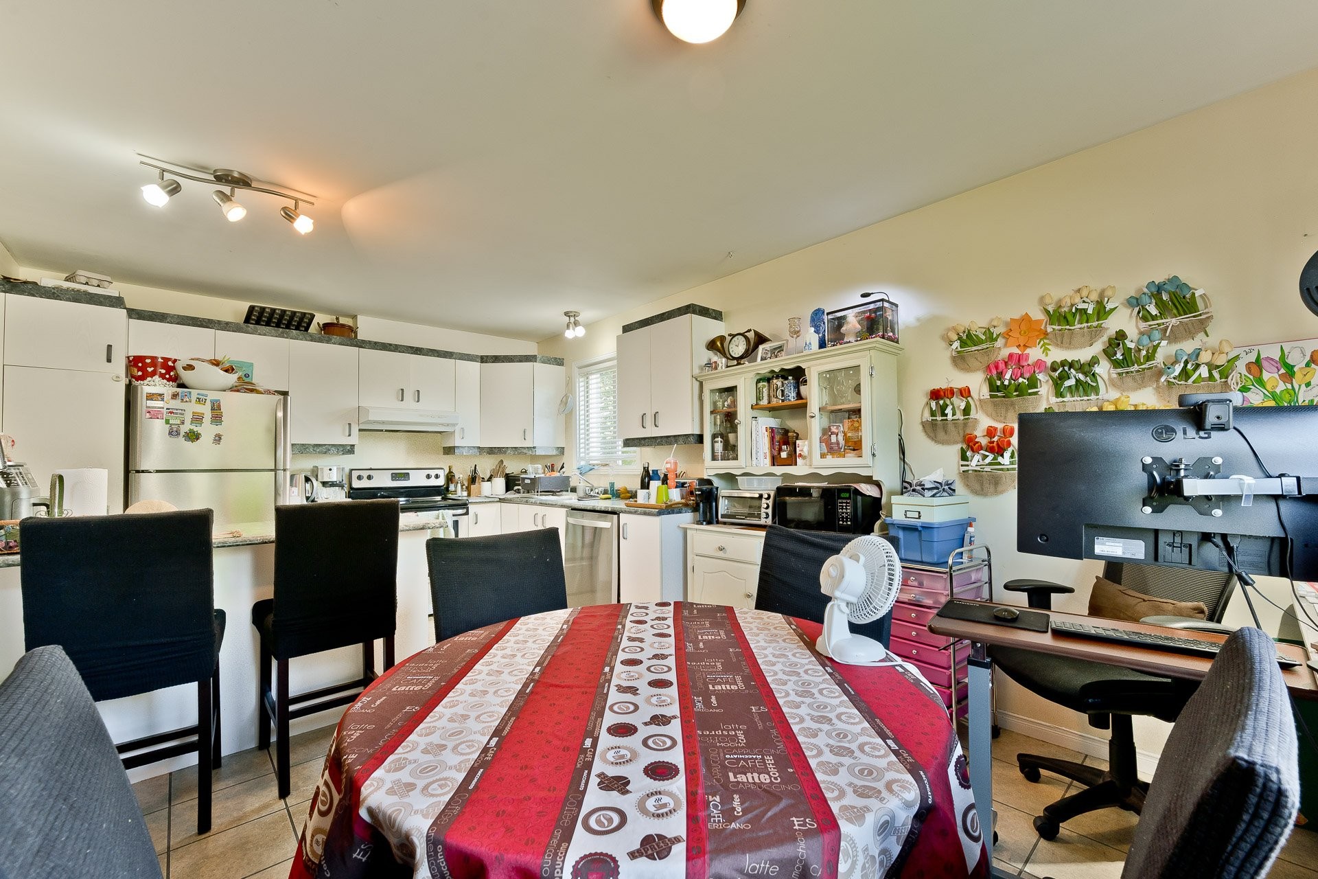 









3686

 - 3690


Rue Duclos

,
Sherbrooke (Les Nations),




QC
J1L2R6


