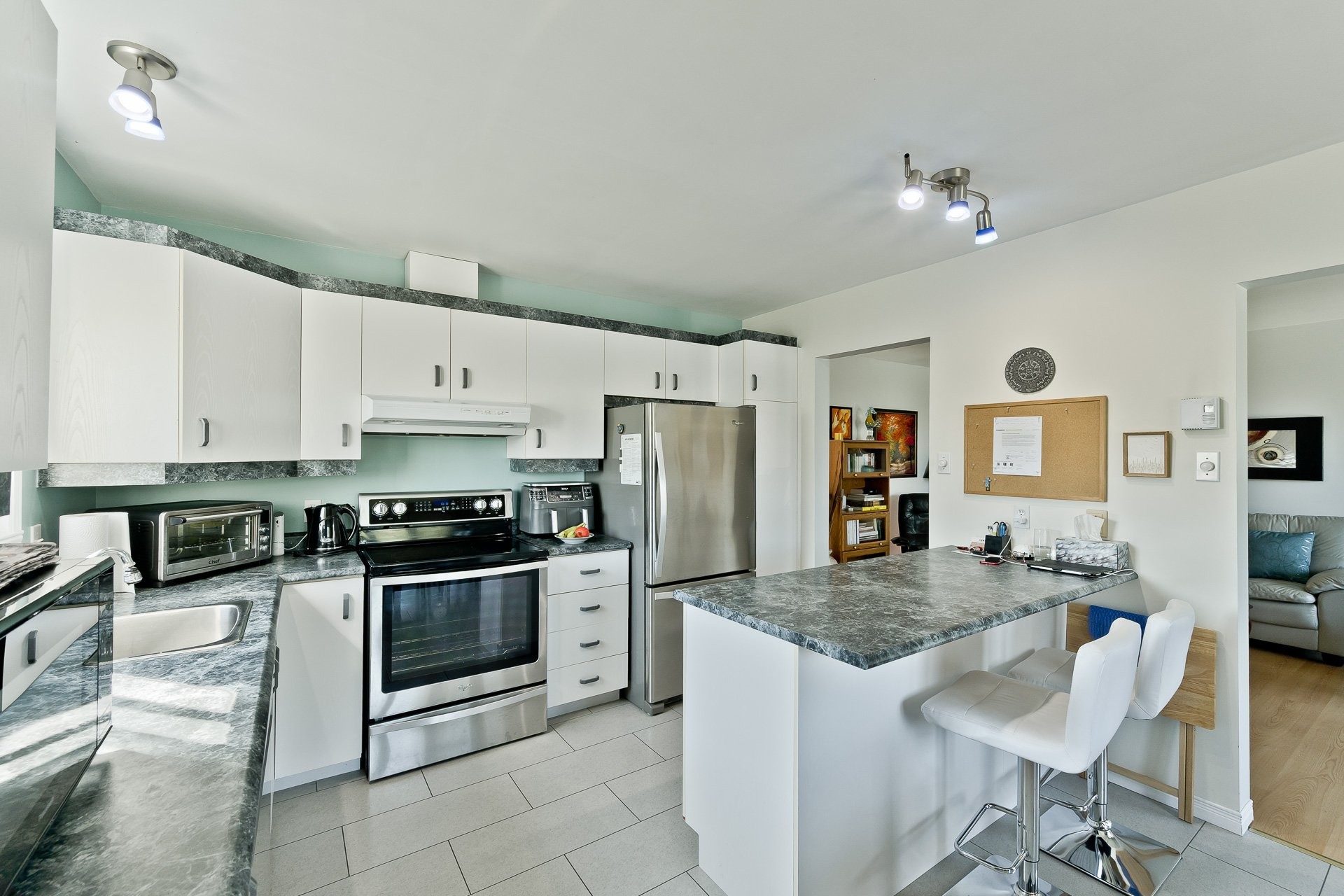 









3686

 - 3690


Rue Duclos

,
Sherbrooke (Les Nations),




QC
J1L2R6

