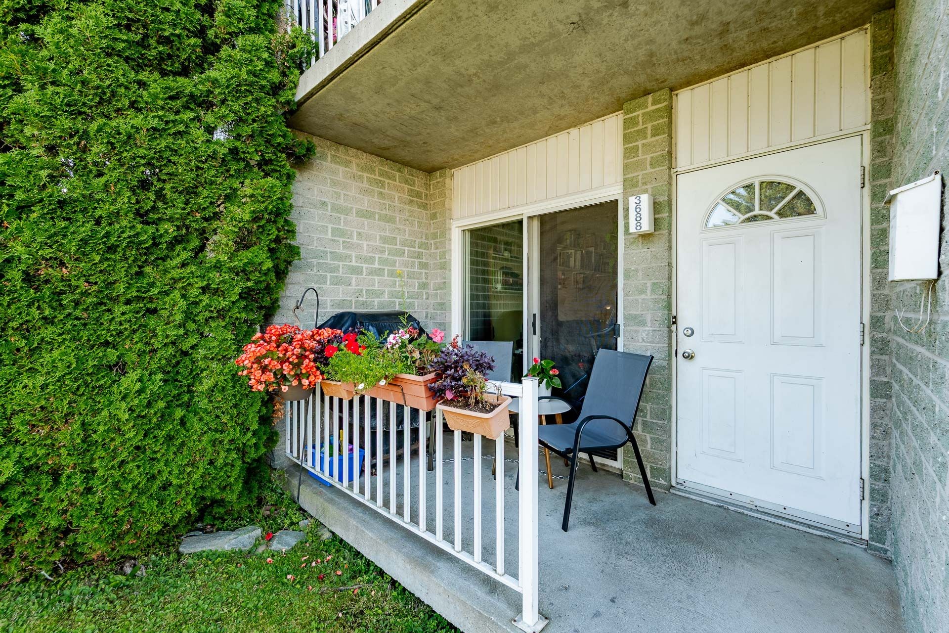 









3686

 - 3690


Rue Duclos

,
Sherbrooke (Les Nations),




QC
J1L2R6

