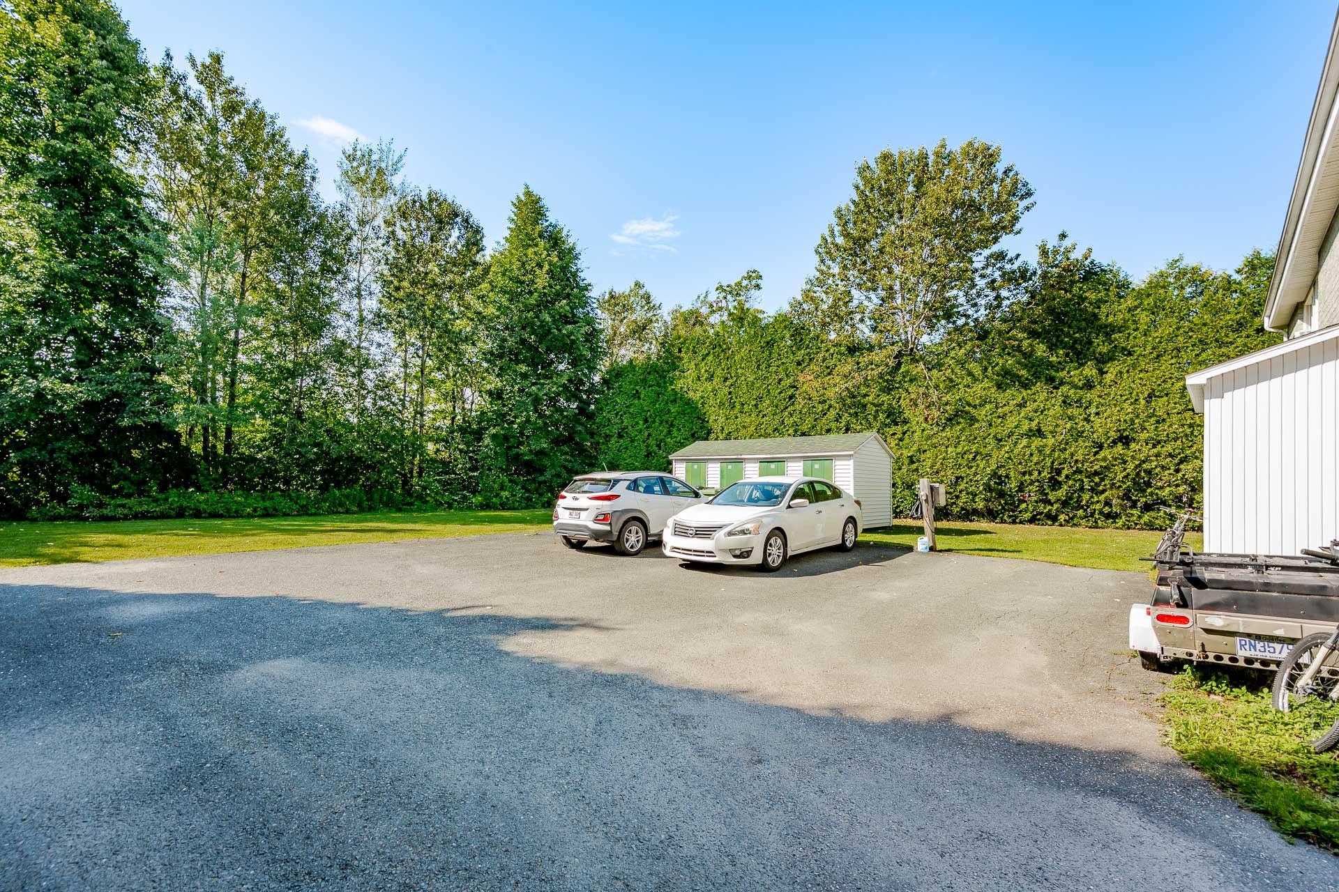 









3686

 - 3690


Rue Duclos

,
Sherbrooke (Les Nations),




QC
J1L2R6

