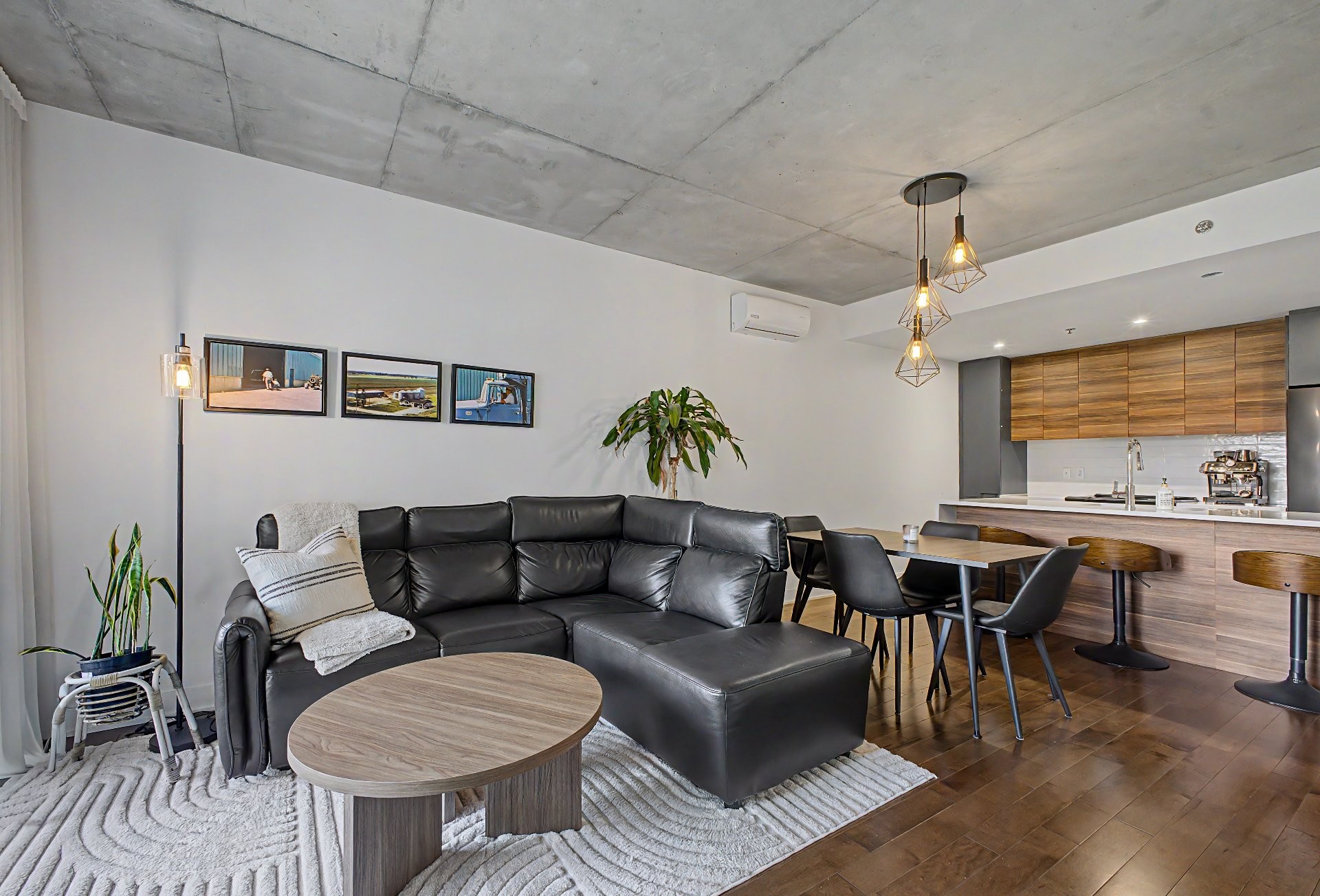 









385


Rue Joliette

, 308,
Longueuil (Le Vieux-Longueuil),




QC
J4K0C1

