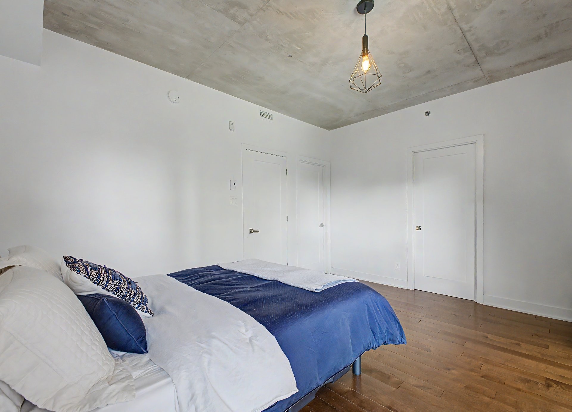 









385


Rue Joliette

, 308,
Longueuil (Le Vieux-Longueuil),




QC
J4K0C1

