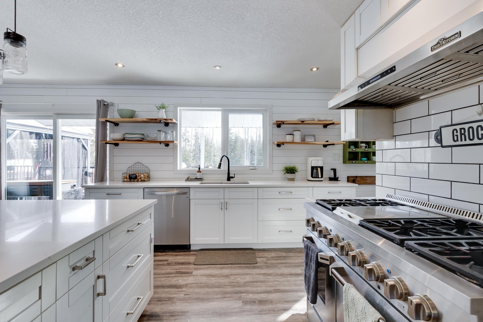 









520


Shelley

Road South,
Prince George,




BC
V2N 6G1

