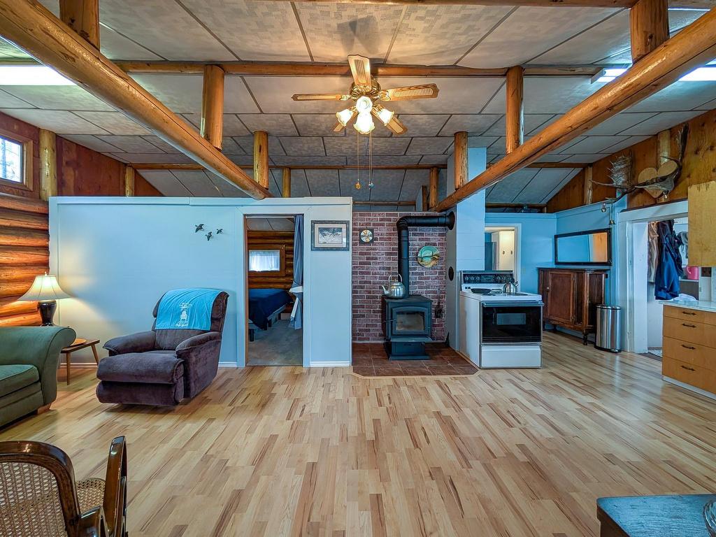 









4050


Meier

Road East,
Cluculz Lake,







BC
V0J 3A3

