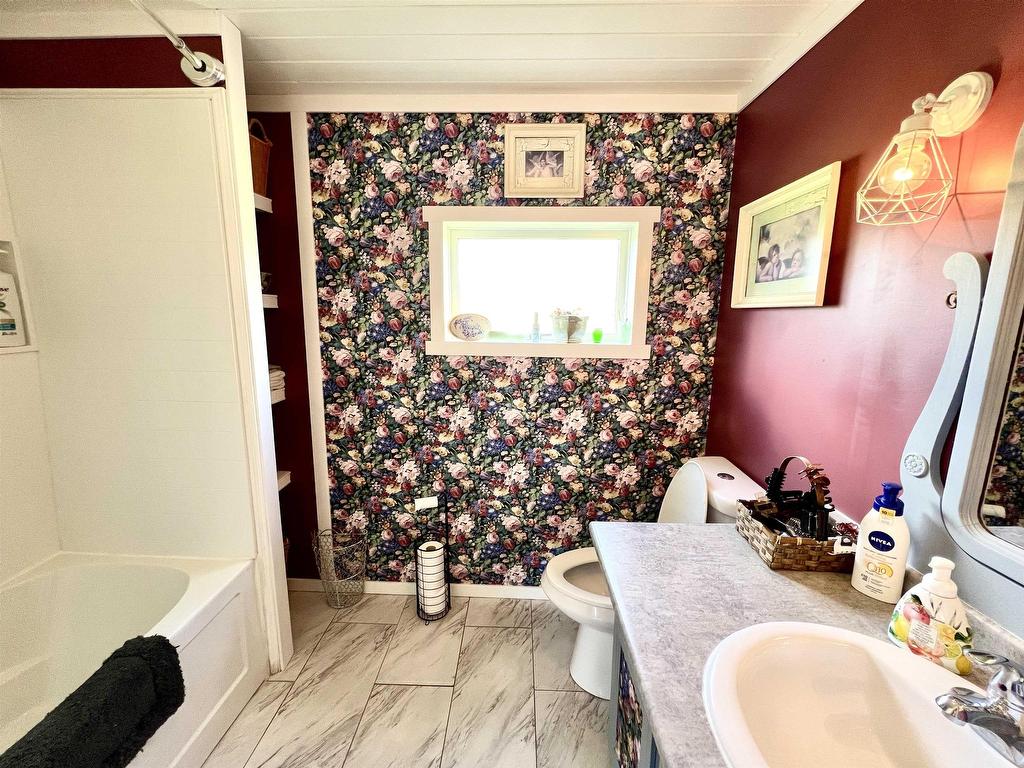 









15380


Olson

Road,
Quesnel,




BC
V0K 1S1

