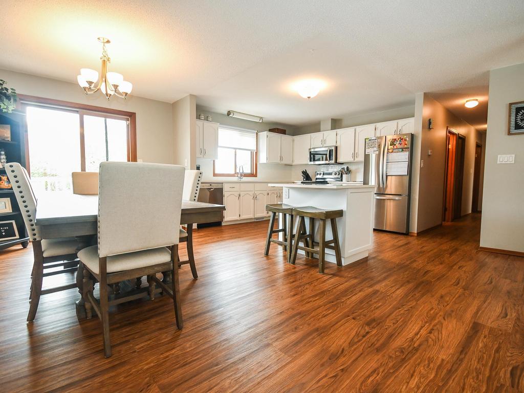 









2904


Christopher

Crescent,
Prince George,




BC
V2N 4S4


