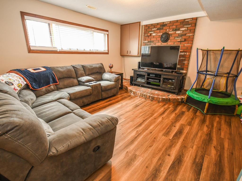 









2904


Christopher

Crescent,
Prince George,




BC
V2N 4S4


