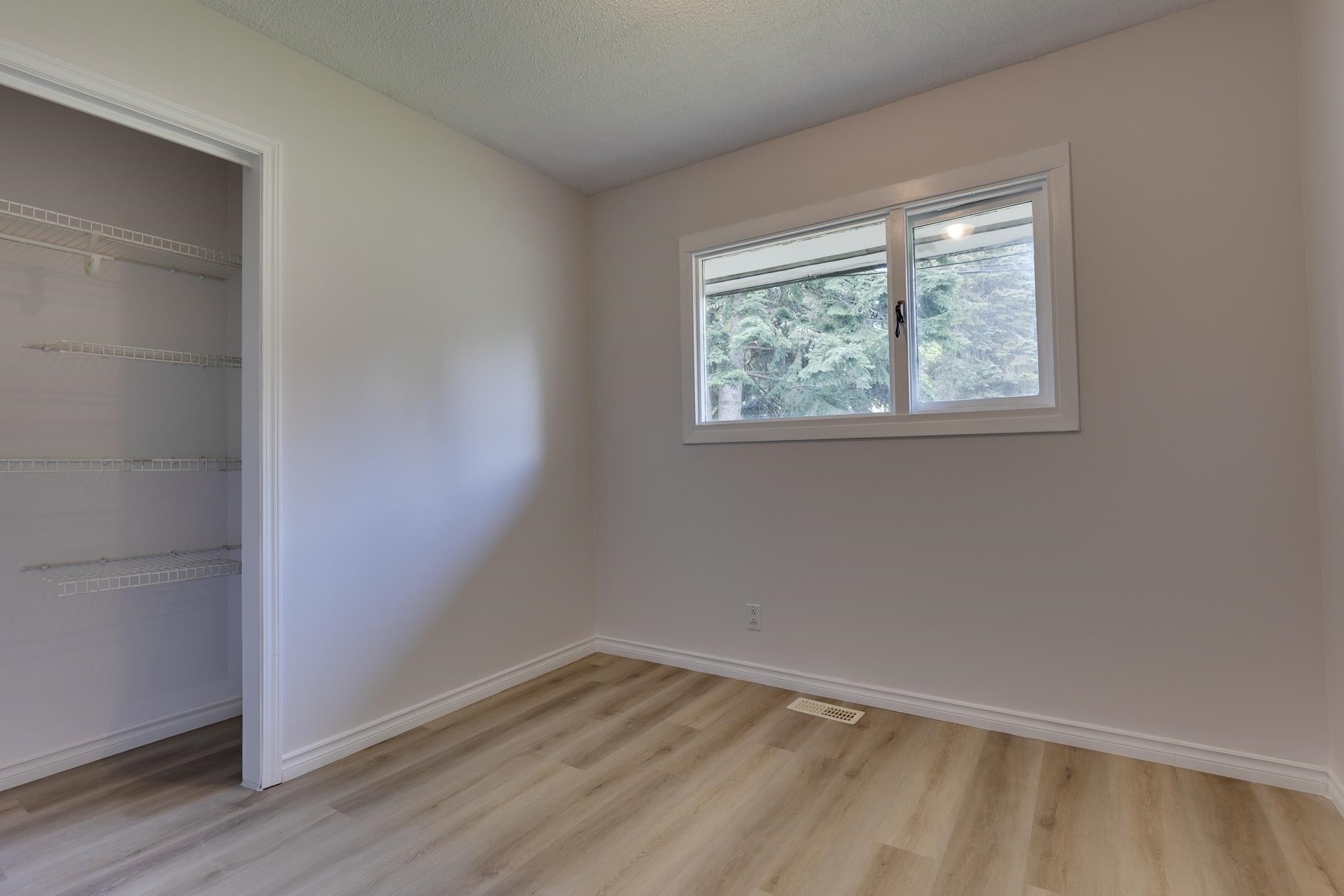 









6254


Crown

Drive,
Prince George,




BC
V2K 2E8

