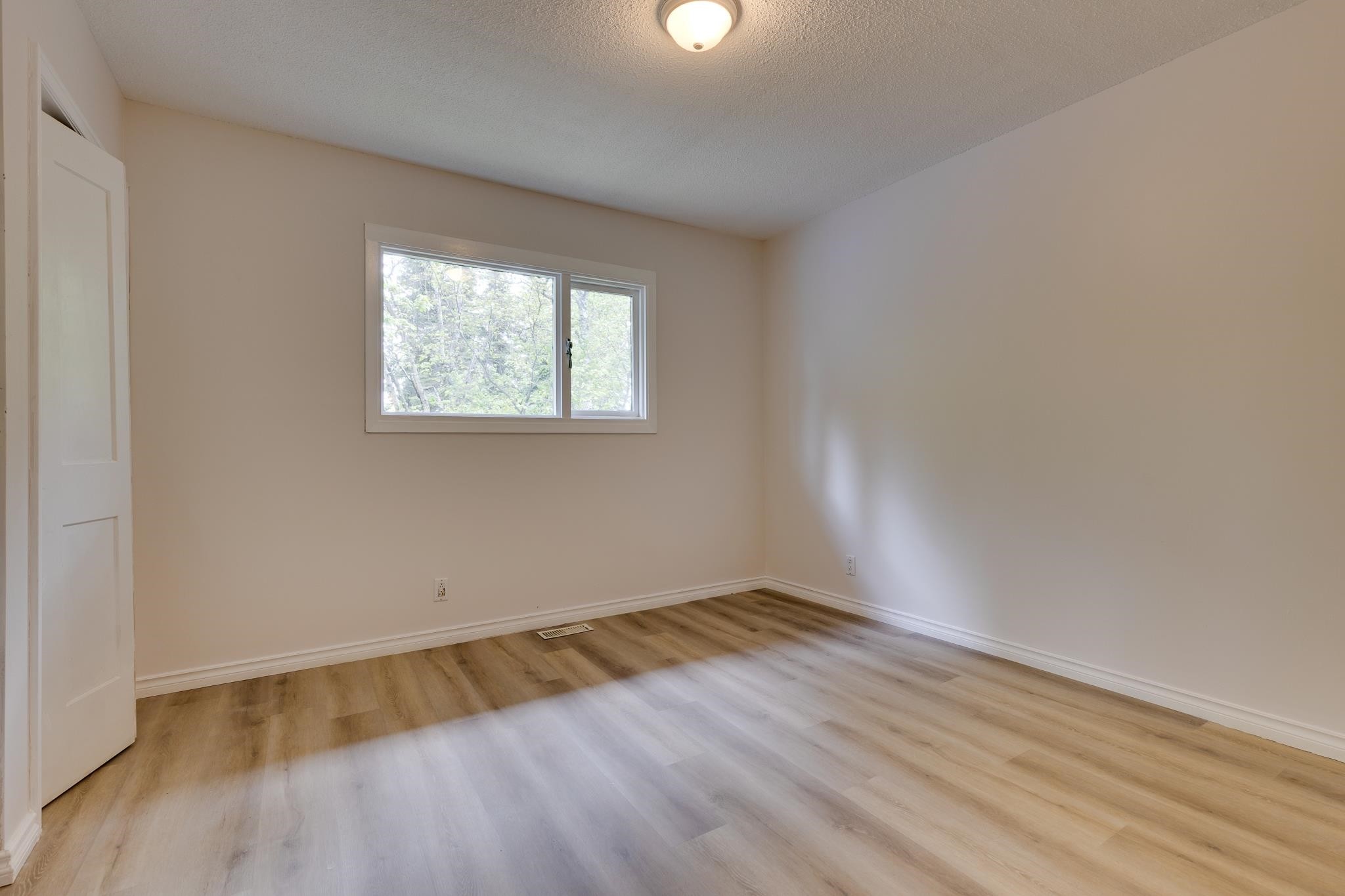 









6254


Crown

Drive,
Prince George,




BC
V2K 2E8

