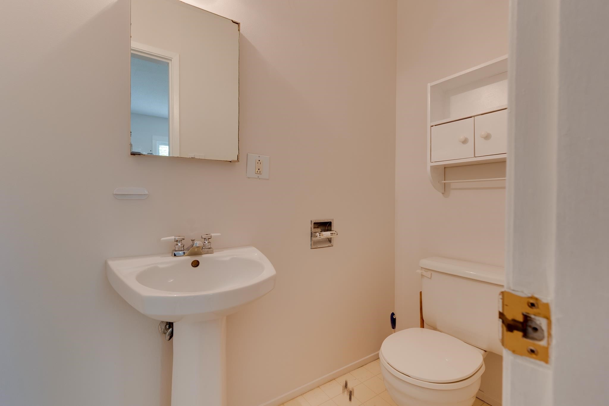 









6254


Crown

Drive,
Prince George,




BC
V2K 2E8

