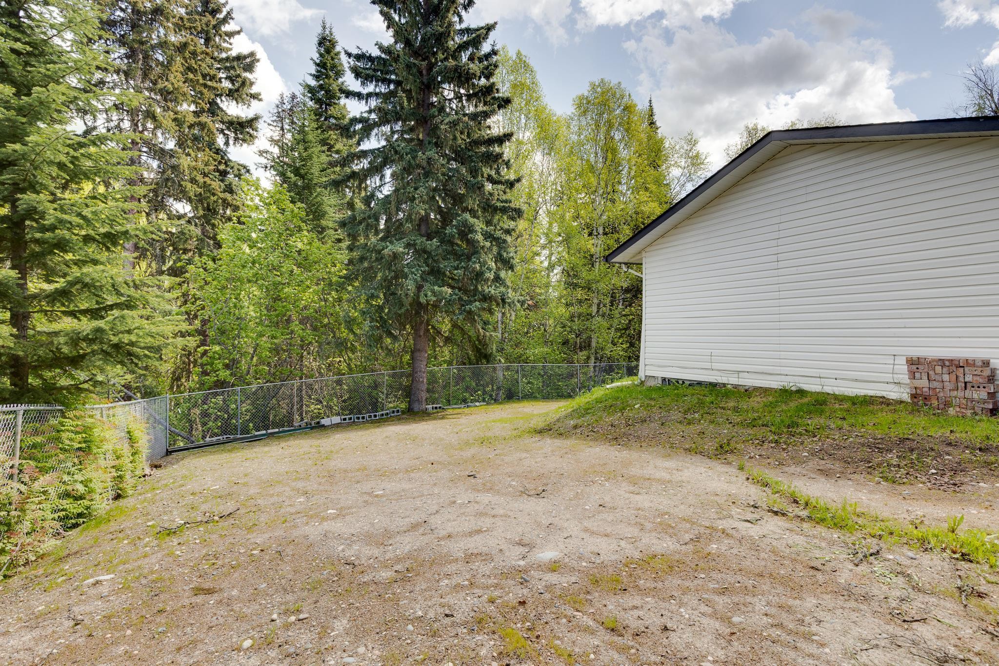 









6254


Crown

Drive,
Prince George,




BC
V2K 2E8

