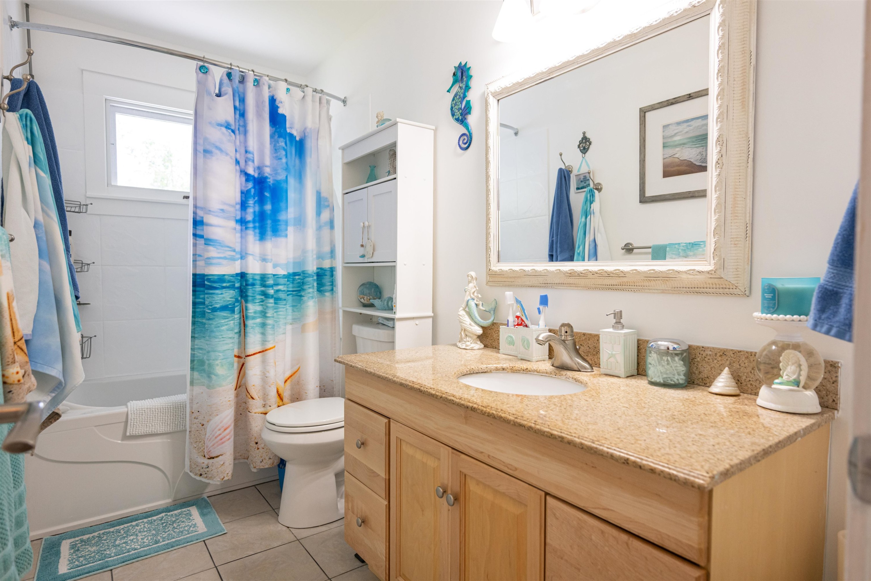 









2486


Abbott

Crescent,
Prince George,




BC
V2L 2X8

