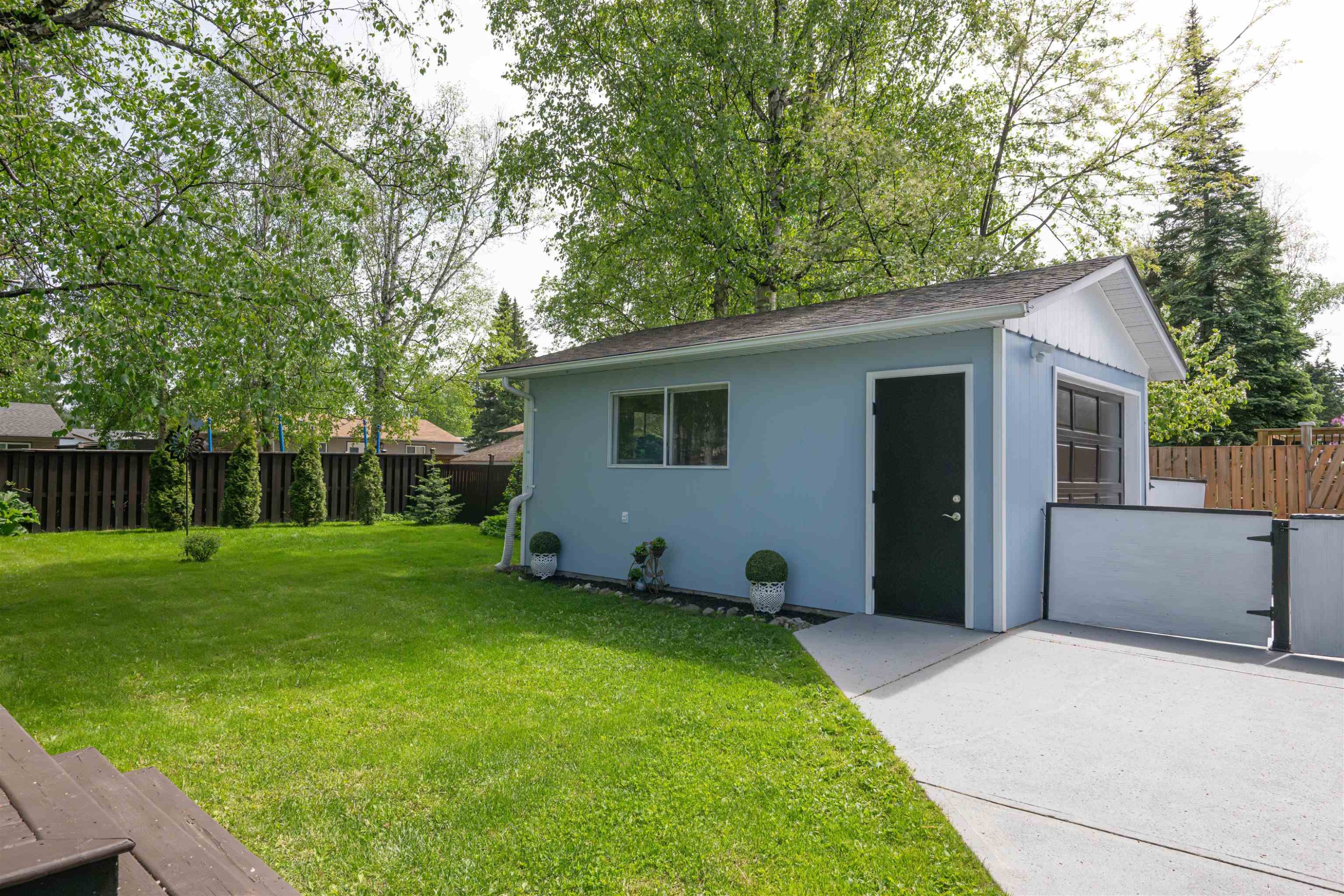 









2486


Abbott

Crescent,
Prince George,




BC
V2L 2X8

