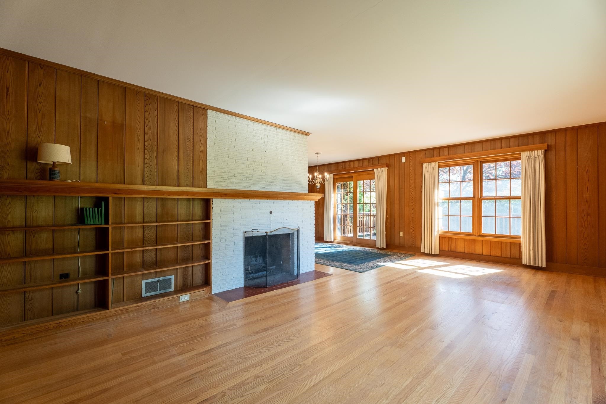 









1585


Taylor

Drive,
Prince George,




BC
V2L 1A3

