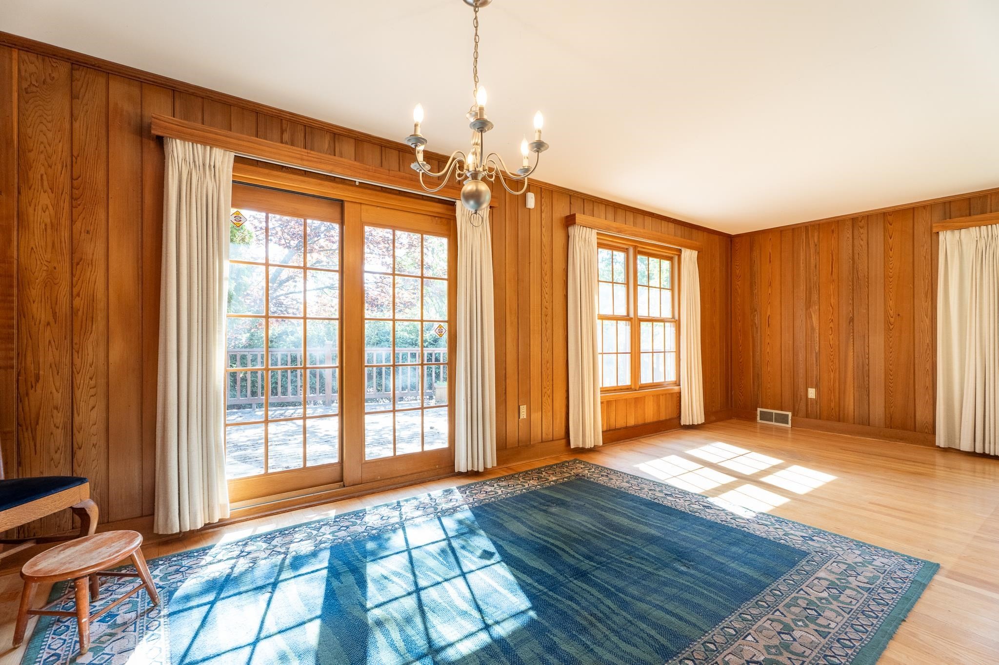 









1585


Taylor

Drive,
Prince George,




BC
V2L 1A3


