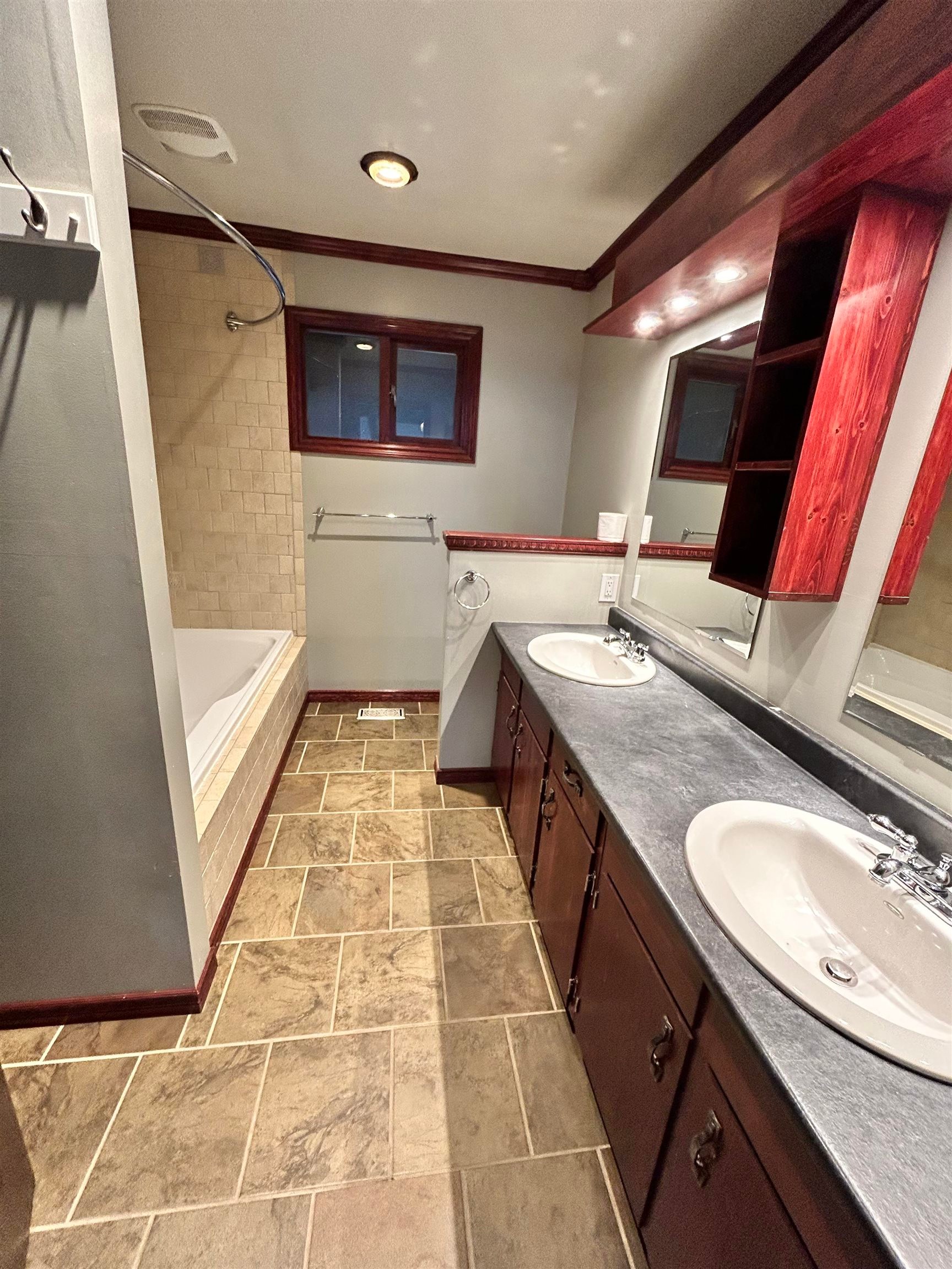 









7974


Loyola

Crescent,
Prince George,




BC
V2N 3V4

