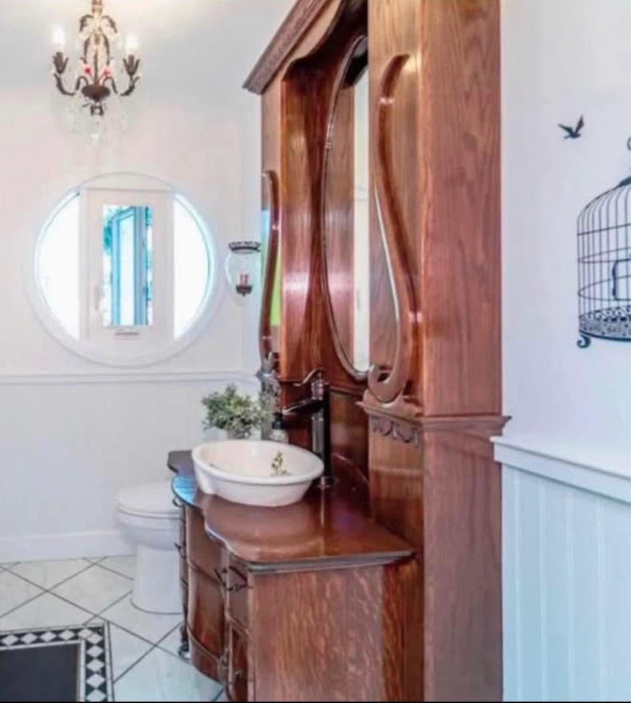 









2550


Laurier

Crescent,
Prince George,




BC
V2M 2B5

