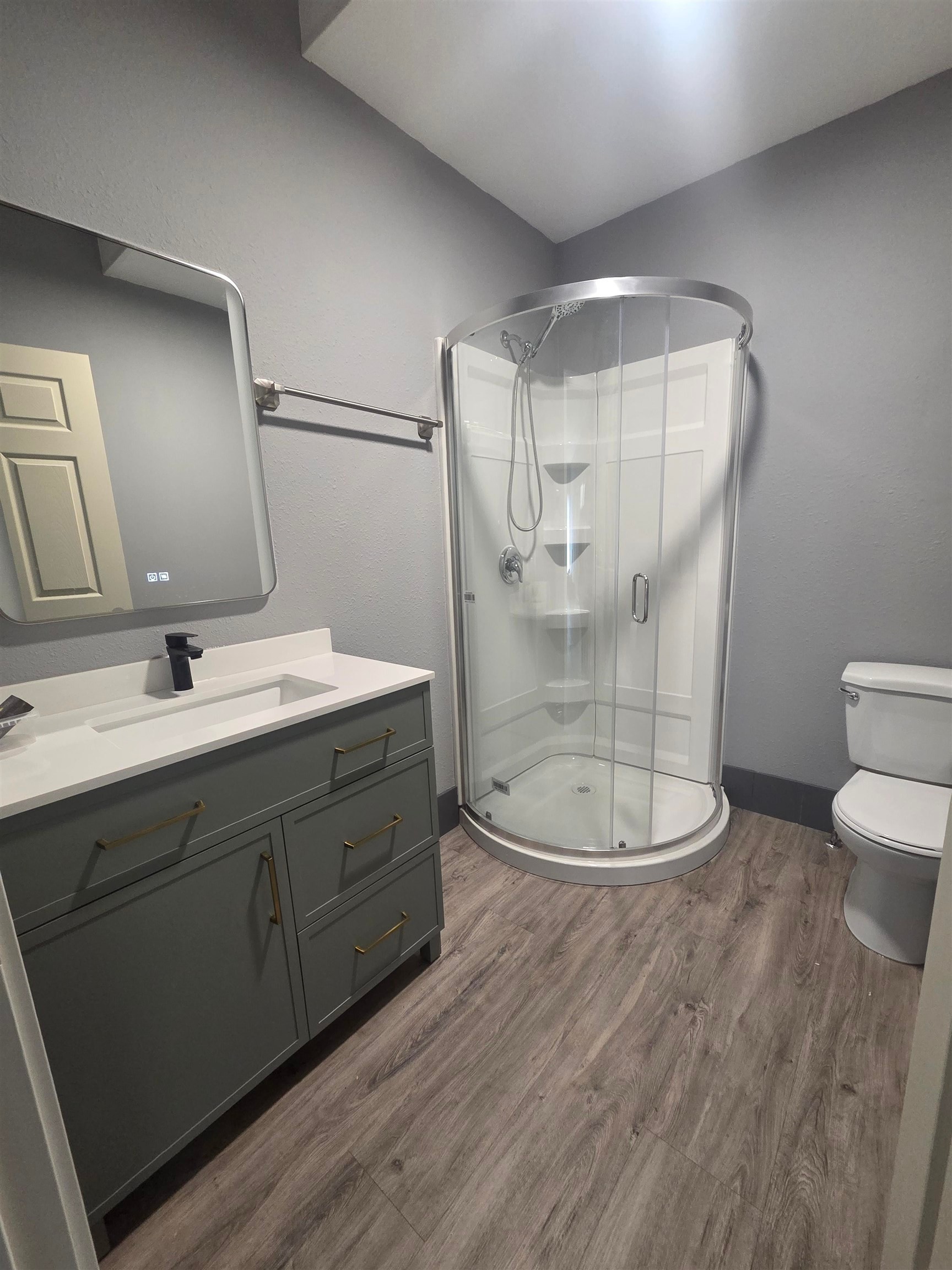 









2550


Laurier

Crescent,
Prince George,




BC
V2M 2B5

