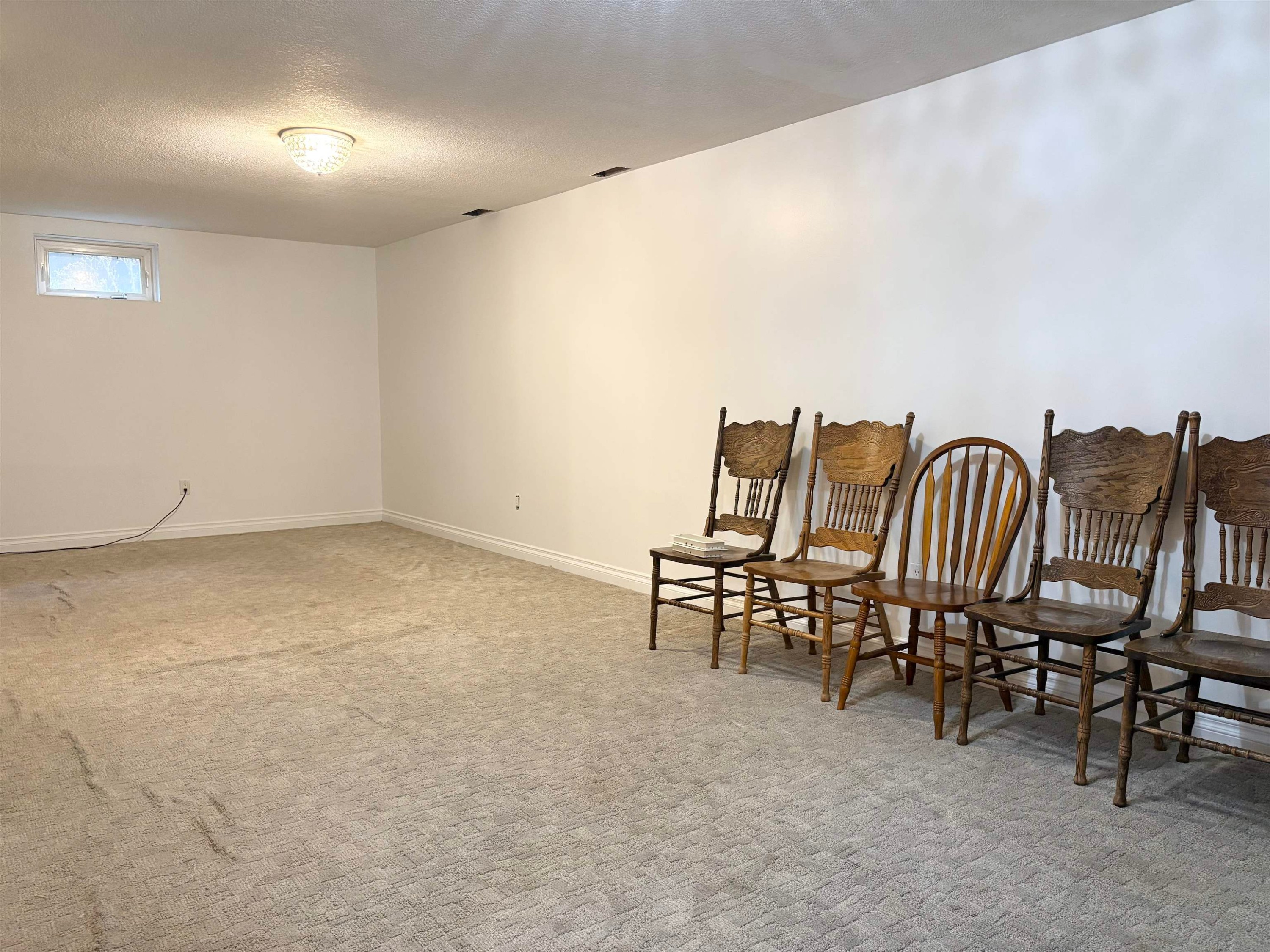 









298


Quinn

Street North,
Prince George,




BC
V2M 3J5

