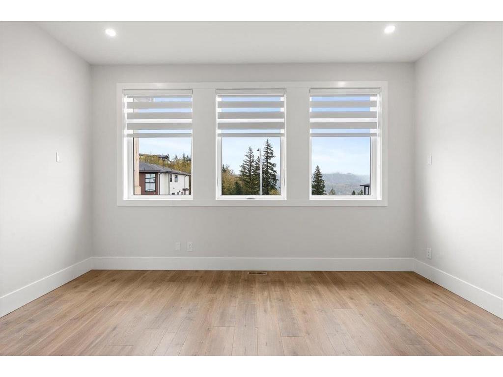












46143 CRESTVIEW DRIVE

,
Chilliwack,




BC
V2R 6G4

