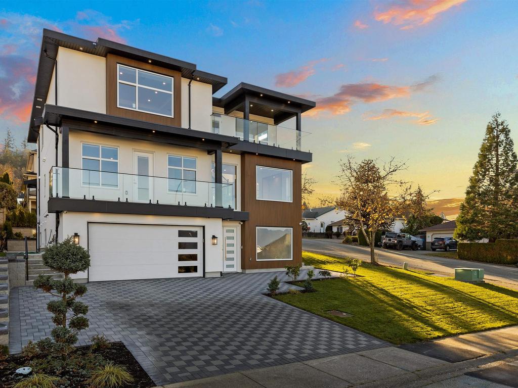 












46634 BRAESIDE AVENUE

,
Chilliwack,




BC
V2R 3W4

