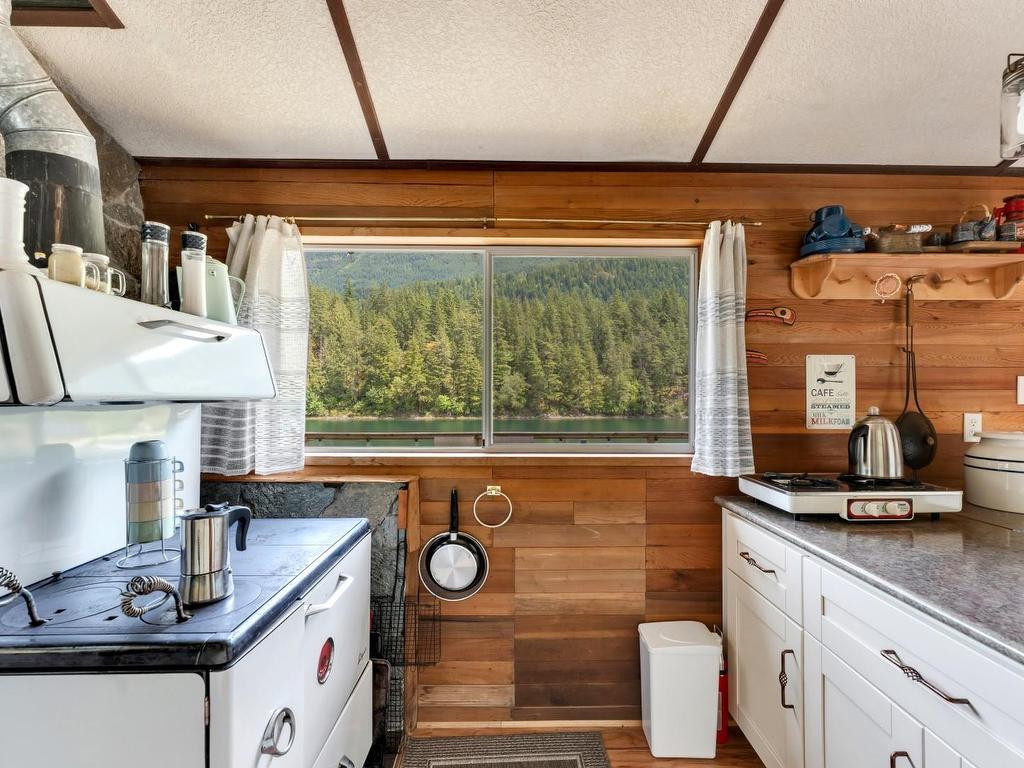 









DL 184


Cascade

Bay, BLK C,
Harrison Hot Springs,




BC
V0M 1K0

