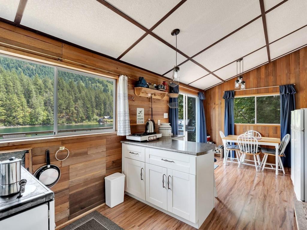 









DL 184


Cascade

Bay, BLK C,
Harrison Hot Springs,




BC
V0M 1K0

