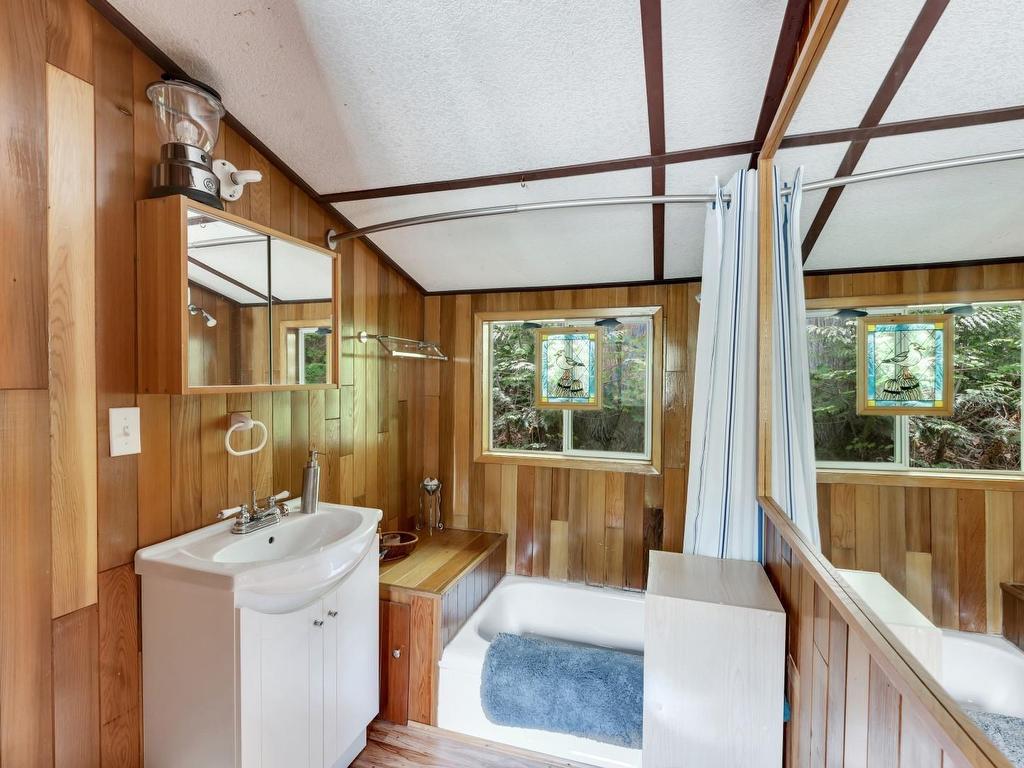 









DL 184


Cascade

Bay, BLK C,
Harrison Hot Springs,




BC
V0M 1K0

