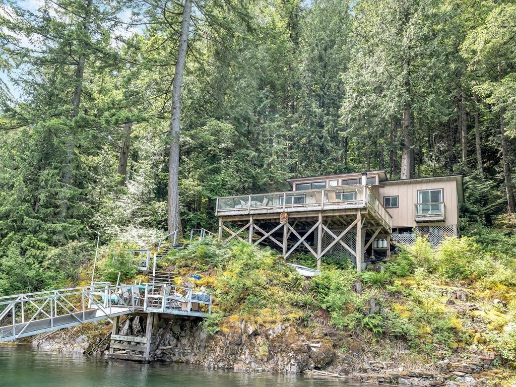 









DL 184


Cascade

Bay, BLK C,
Harrison Hot Springs,




BC
V0M 1K0

