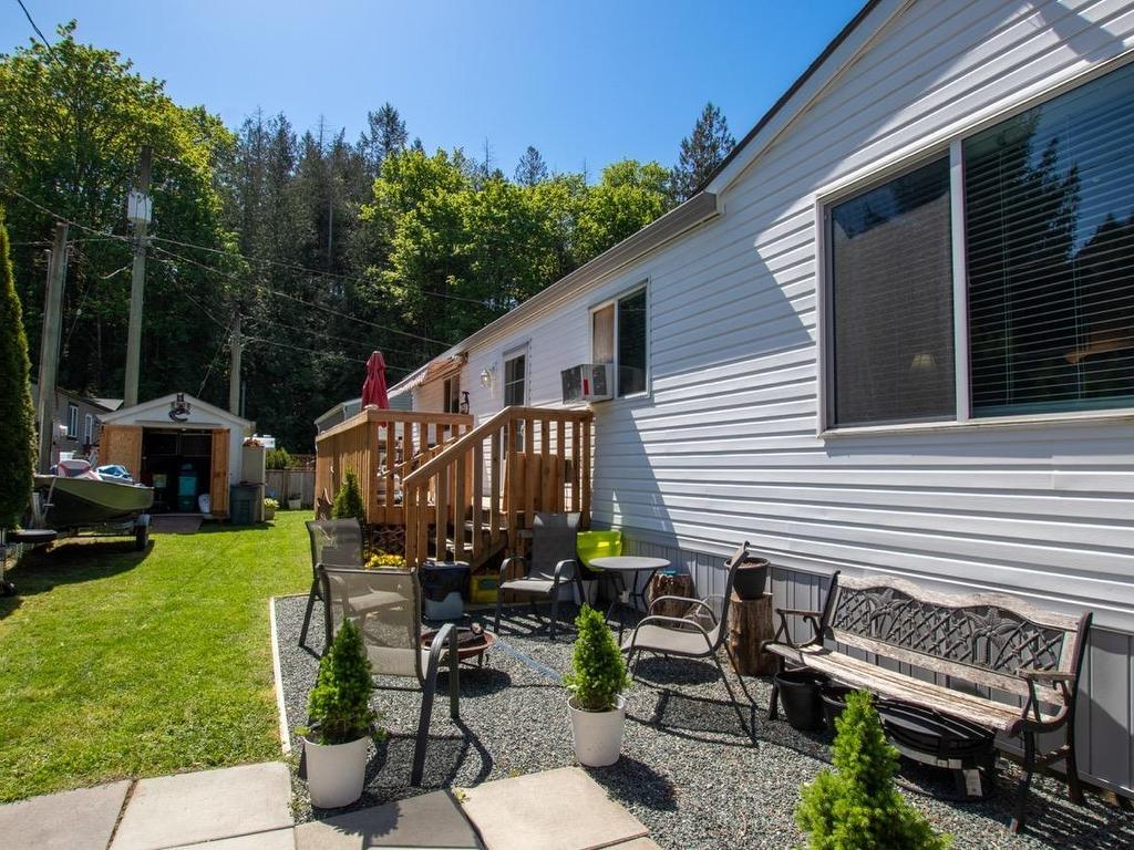









3942


Columbia Valley

Road, 18,
Cultus Lake,




BC
V2R 5B1

