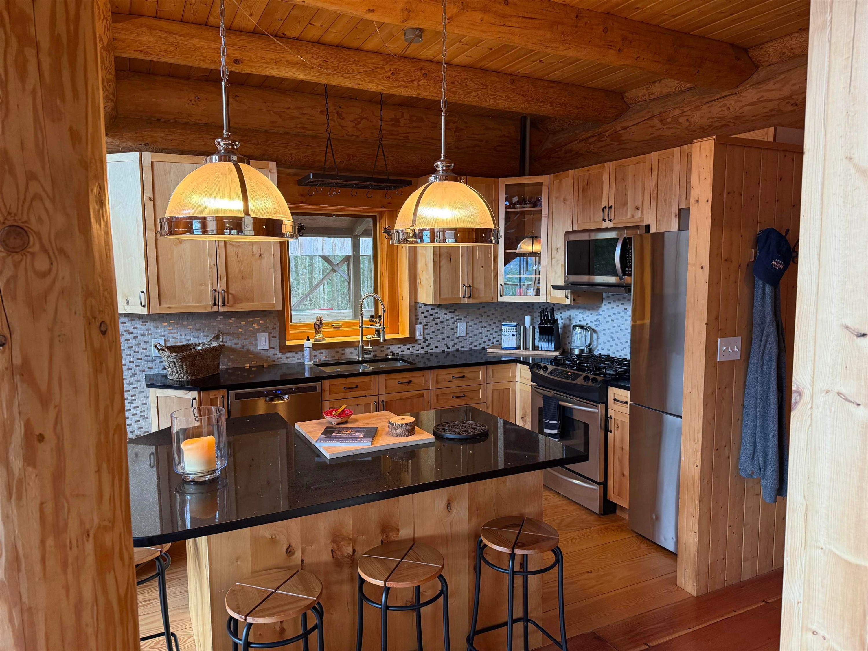 









21885


Union Bar

Road,
Hope,




BC
V2X 1L1


