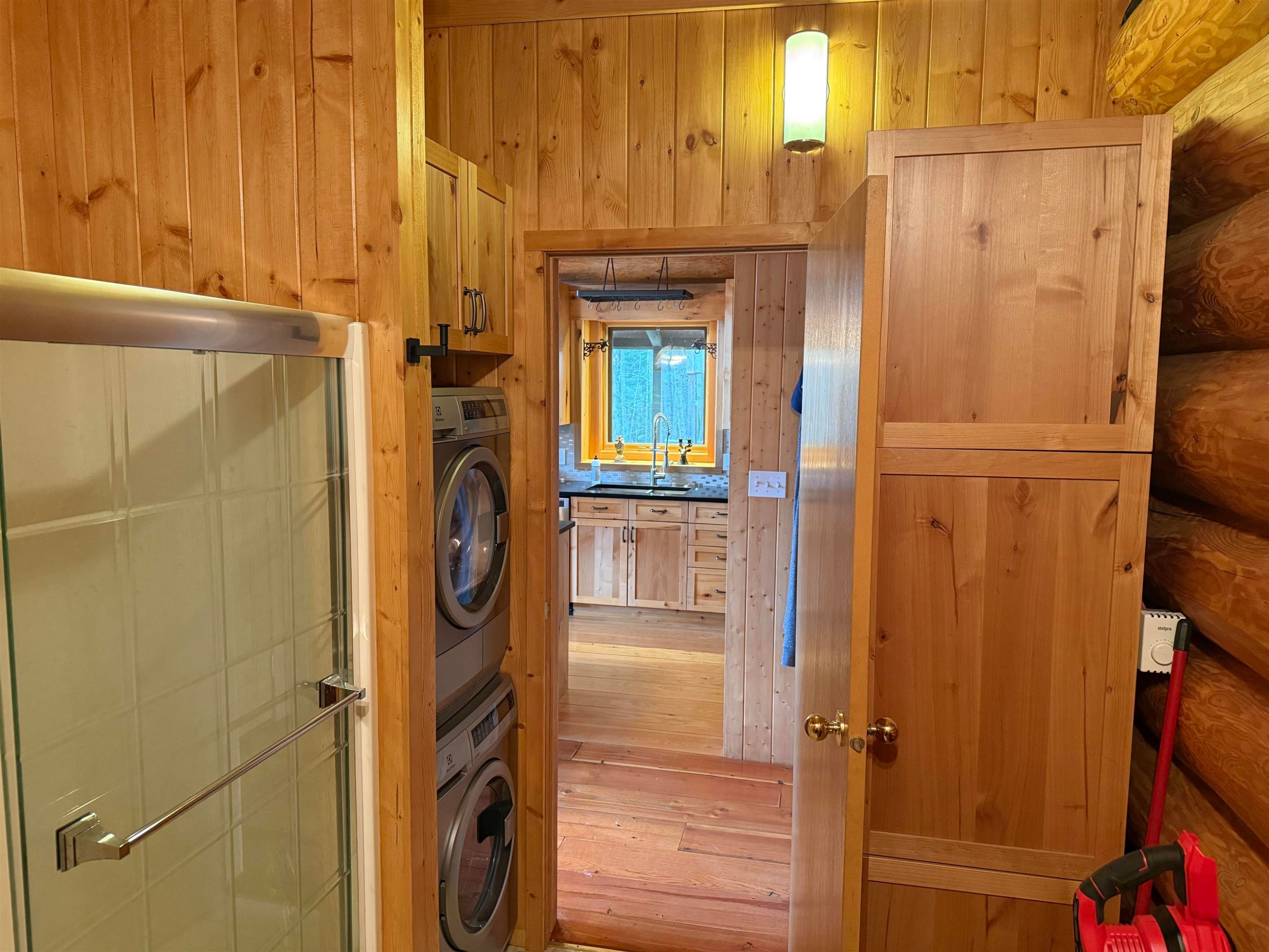 









21885


Union Bar

Road,
Hope,




BC
V2X 1L1

