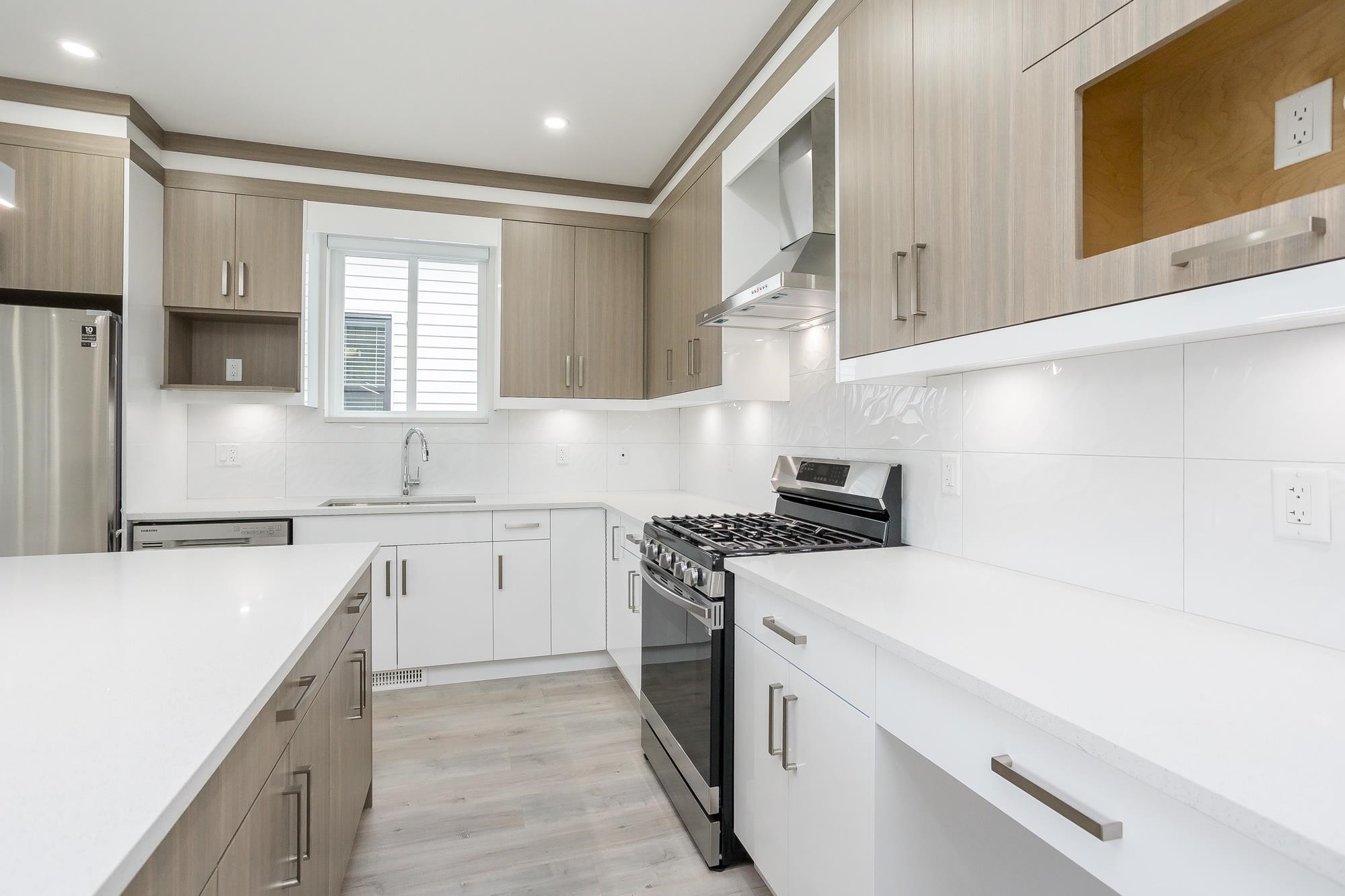 









9237


Sitka

Place,
Chilliwack,




BC
V2P 8B6

