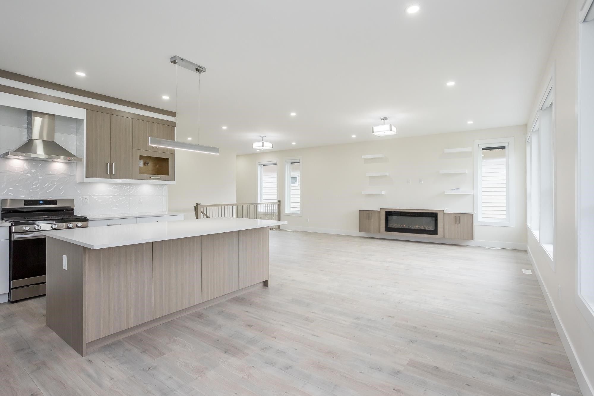 









9237


Sitka

Place,
Chilliwack,




BC
V2P 8B6

